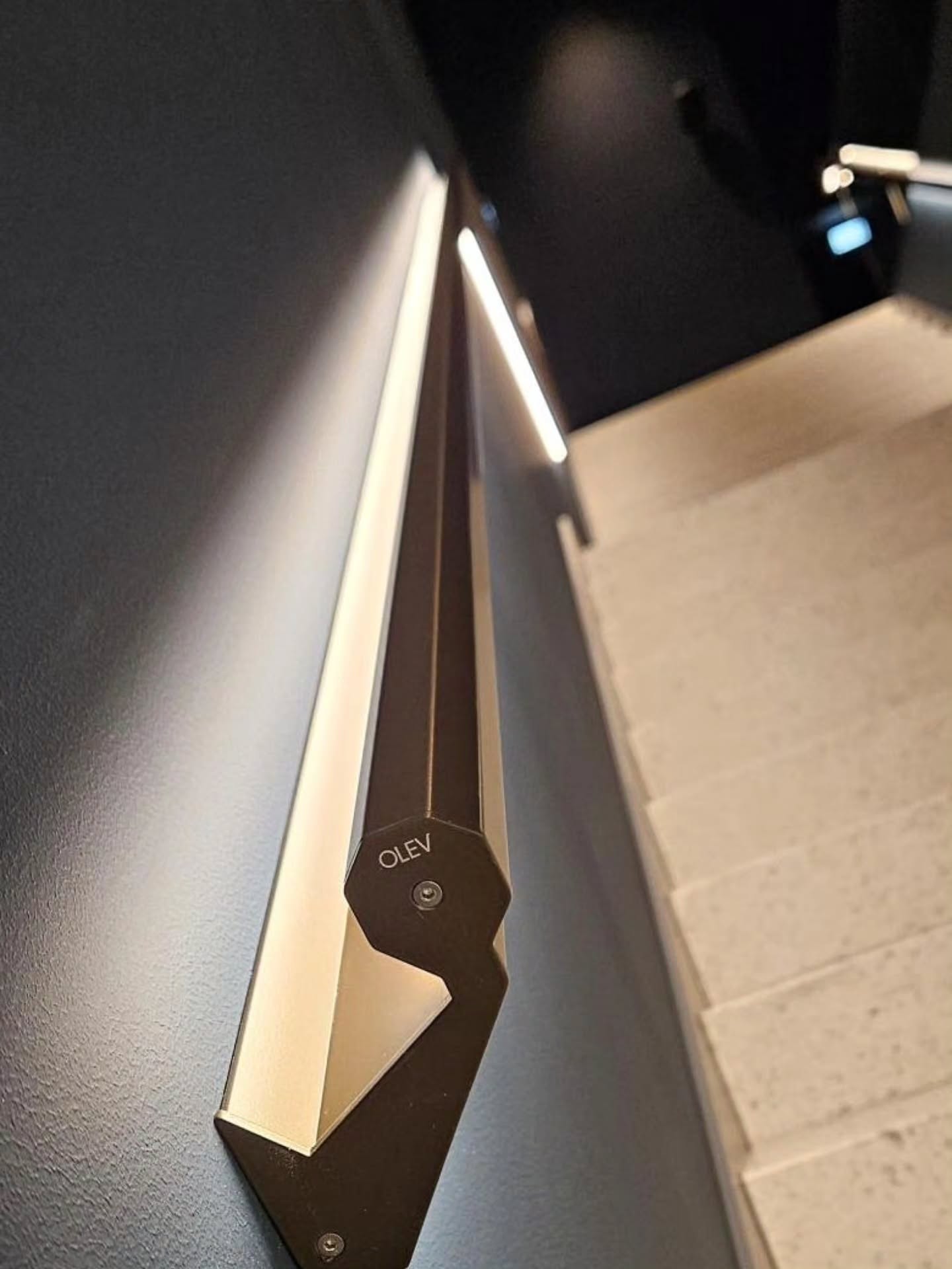 A Special Project for a Legend: Arvo Pärt’s "Ukuaru" Music House! ✨ We are honored to have contributed a unique lighting solution to the soon-to-open Music House dedicated to the legendary composer Arvo Pärt. 🎼 In this historically significant project, lighting meets functionality in the most elegant way. We installed the #Ottomano by @Olevlight — a sophisticated wall luminaire that doubles as a handrail. Its faceted profile provides a soft, glare-free glow that highlights the walkway, making movement safer while enhancing the architectural contour. Olev is an Italian brand specializing in LED innovation, offering bespoke lengths and custom solutions for demanding spaces. Ottomamo is perfect for both grand public buildings and high-end residential interiors. This building has deep roots, with its first sketches dating back to engineer Kõomägi and architect Kotli. The modern architectural vision was brought to life by architects Kristiina Aasvee, Kristiina Hussar, and Anne Kose. ✔️ Constructed by: @revingrupp ✔️ Photos: Private collection, Pamela Maran and ERR. We are incredibly grateful to our partners for the opportunity to be part of such a culturally significant milestone💛 #HektorLight #valgusealgus #ArvoPärt #MusicHouse #LightingDesign #Architecture #OlevLight #Ottomano #InteriorDesign #ItalianDesign #LightingInnovation #EstonianArchitecture #ukuarumuusikamaja #ukuaru #lighting #design