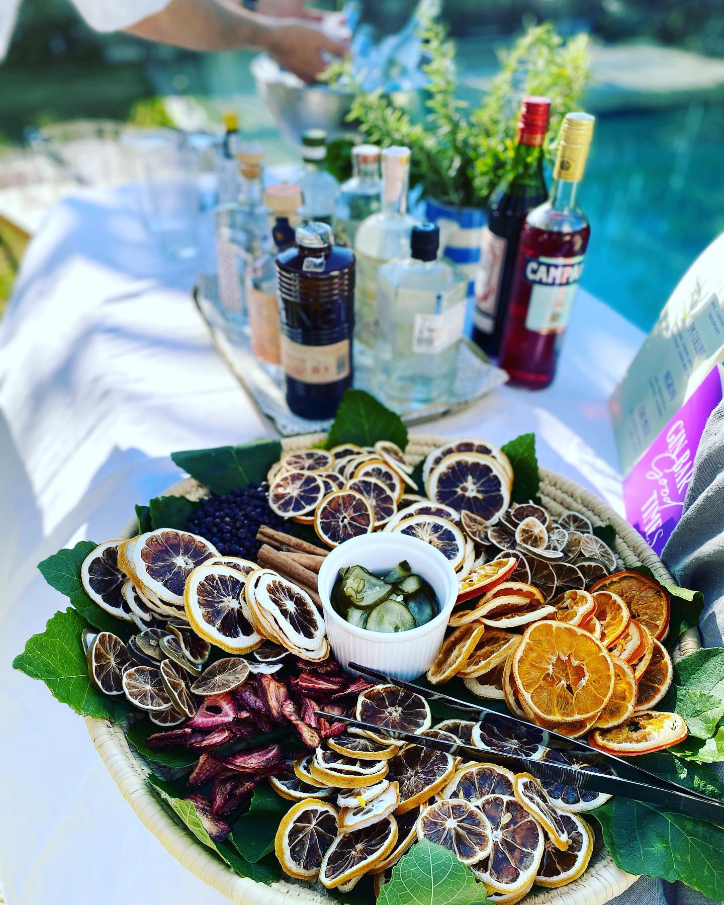Gin bar dehydrated fruits… went down a treat this weekend to celebrate my 50th!!!!
Woohooo thanks for the pic @margot.solomon #50isthenew40 #oldbridgecellars #plantsginbar