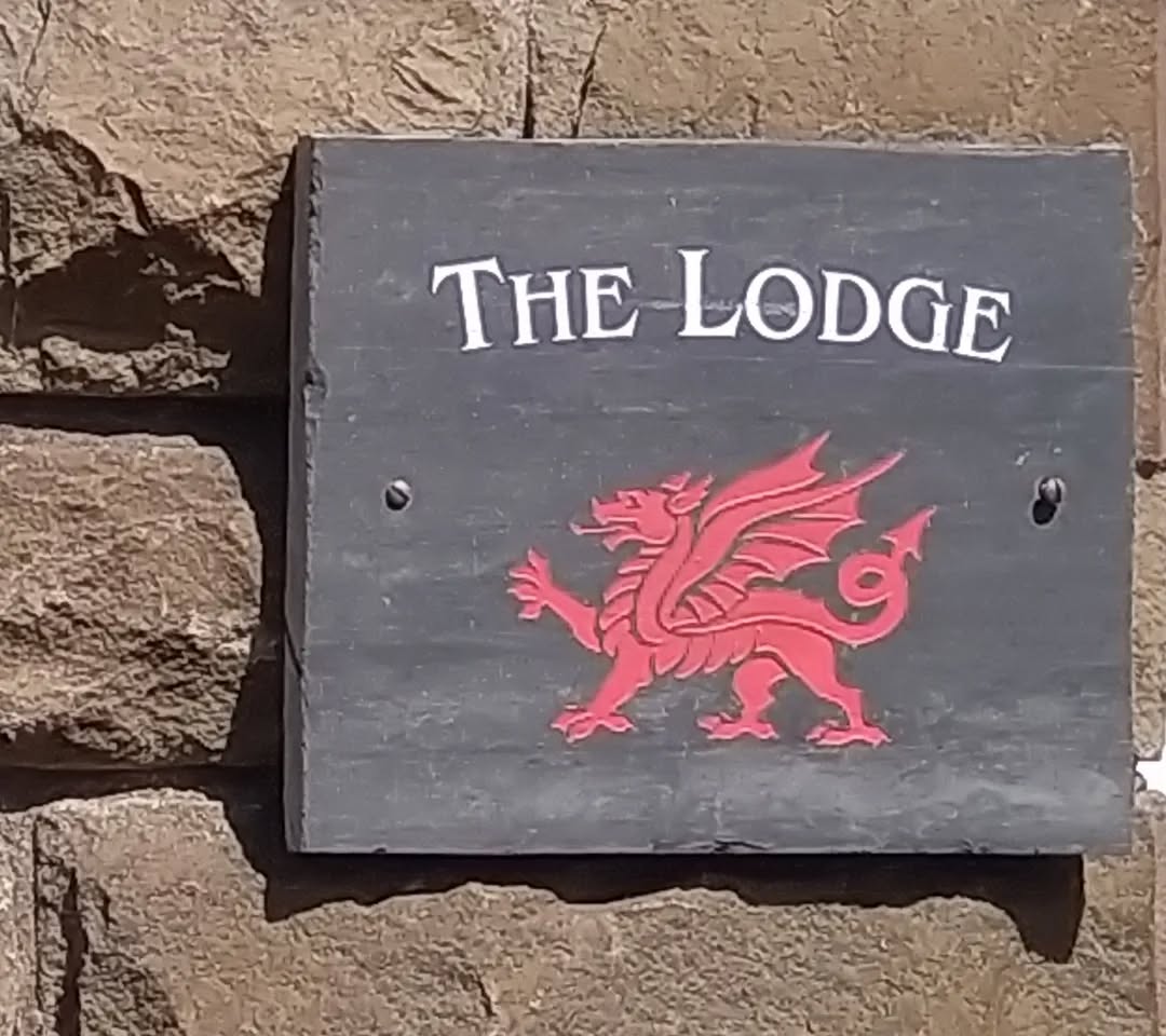#thelodge #tyncellarcommunityhall #selfcateringcottage #selfcatering #holiday #cottages #margam #porthcawl #bedandbreakfast #inittogether #barnconversion #tyncellarfarm #thebarnbedandbreakfast #inittogetherfestival #farm #farmlife #visitwales #walesadventure #wales❤️#nature #august #wales