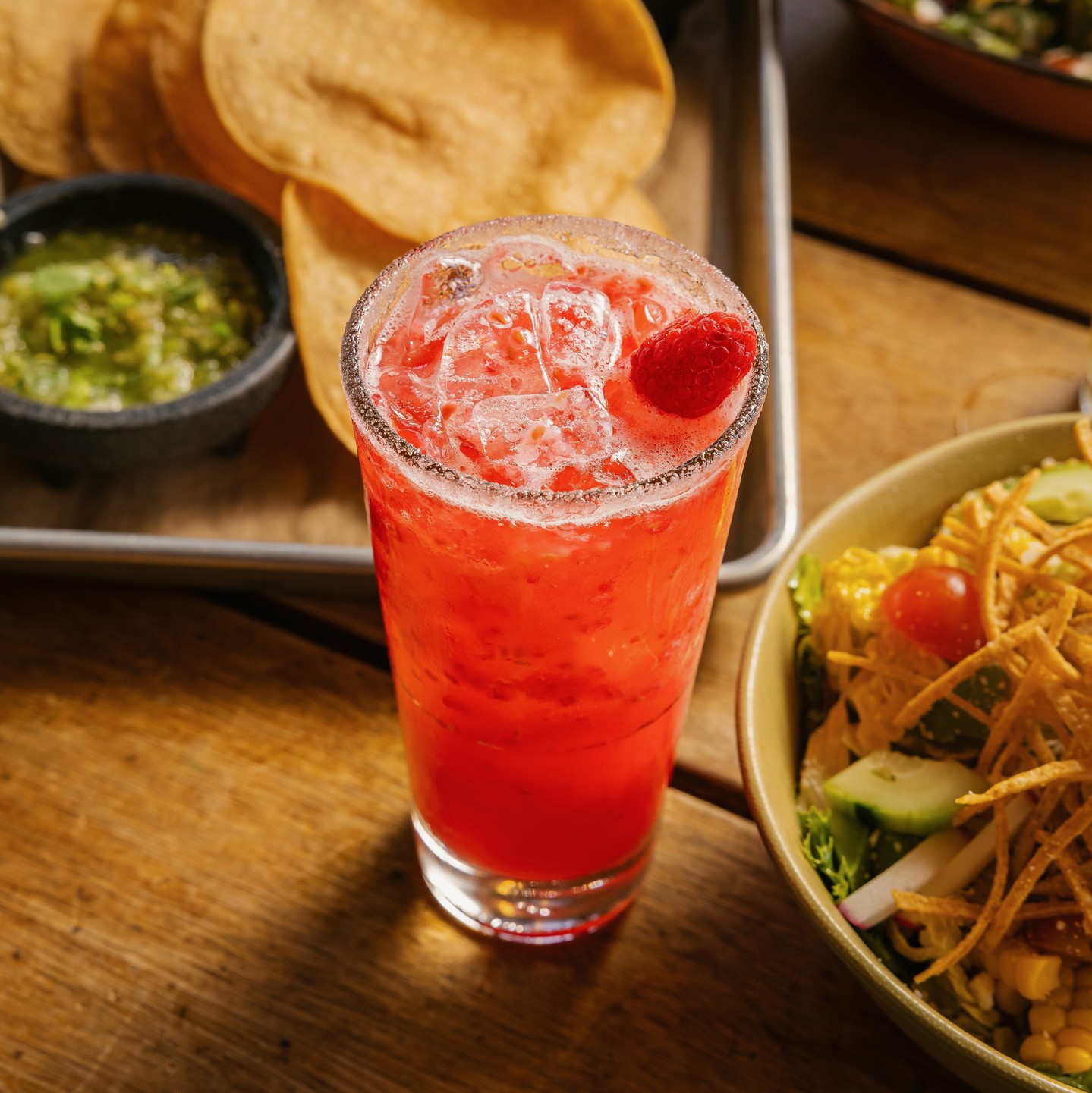 happy hour done right 🍹🌮mon-fri 3-6pm: $1 tacos, $2 drinks, $3 craft cocktails & 1/2....