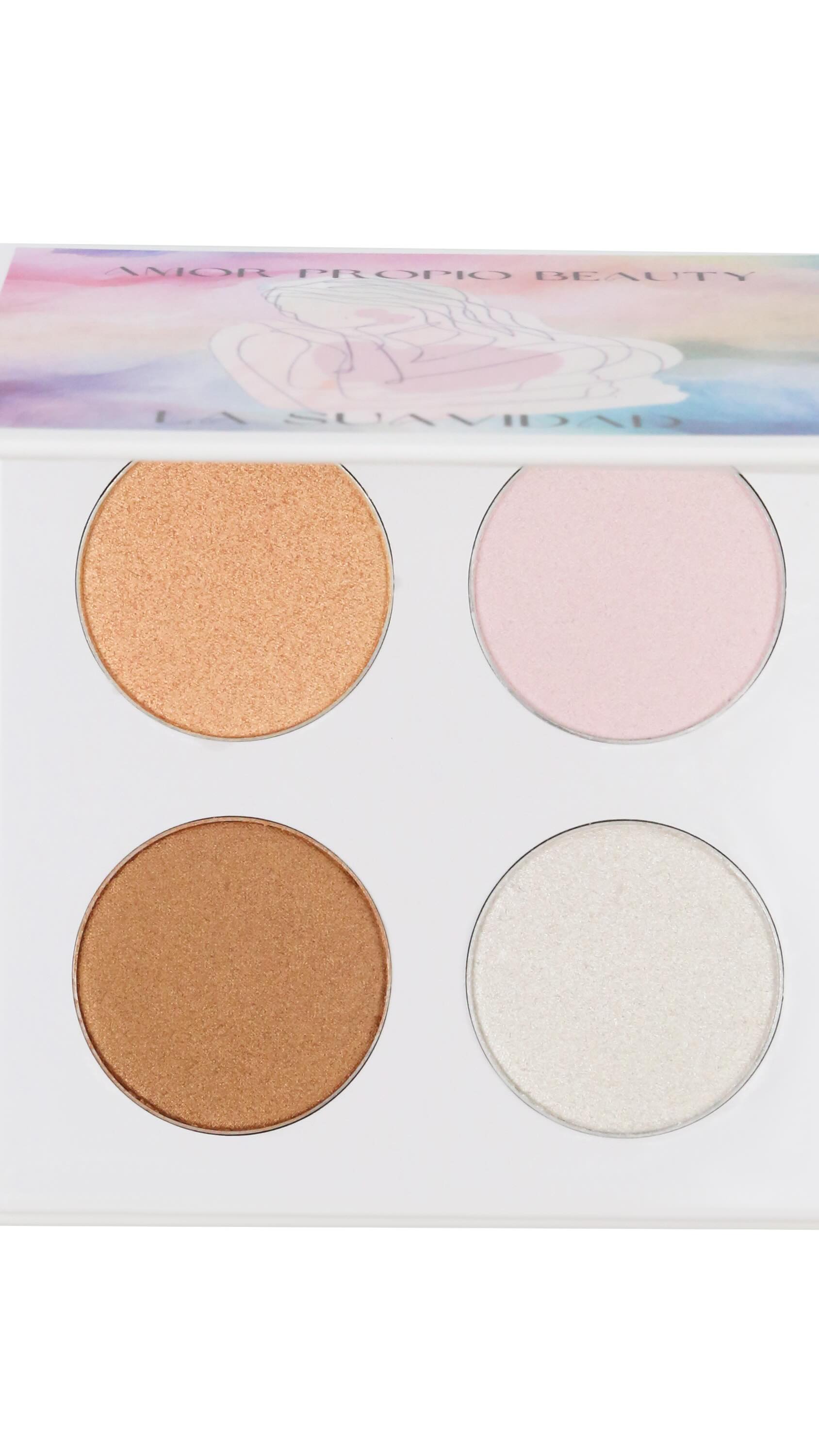 You can stop looking now. You’ve found it. Our favorite highlighter palette La Suavidad…smoothness it is. ✨#highlighterpalette #amorpropiobeauty #makeup #makeuplover #lasuavidad