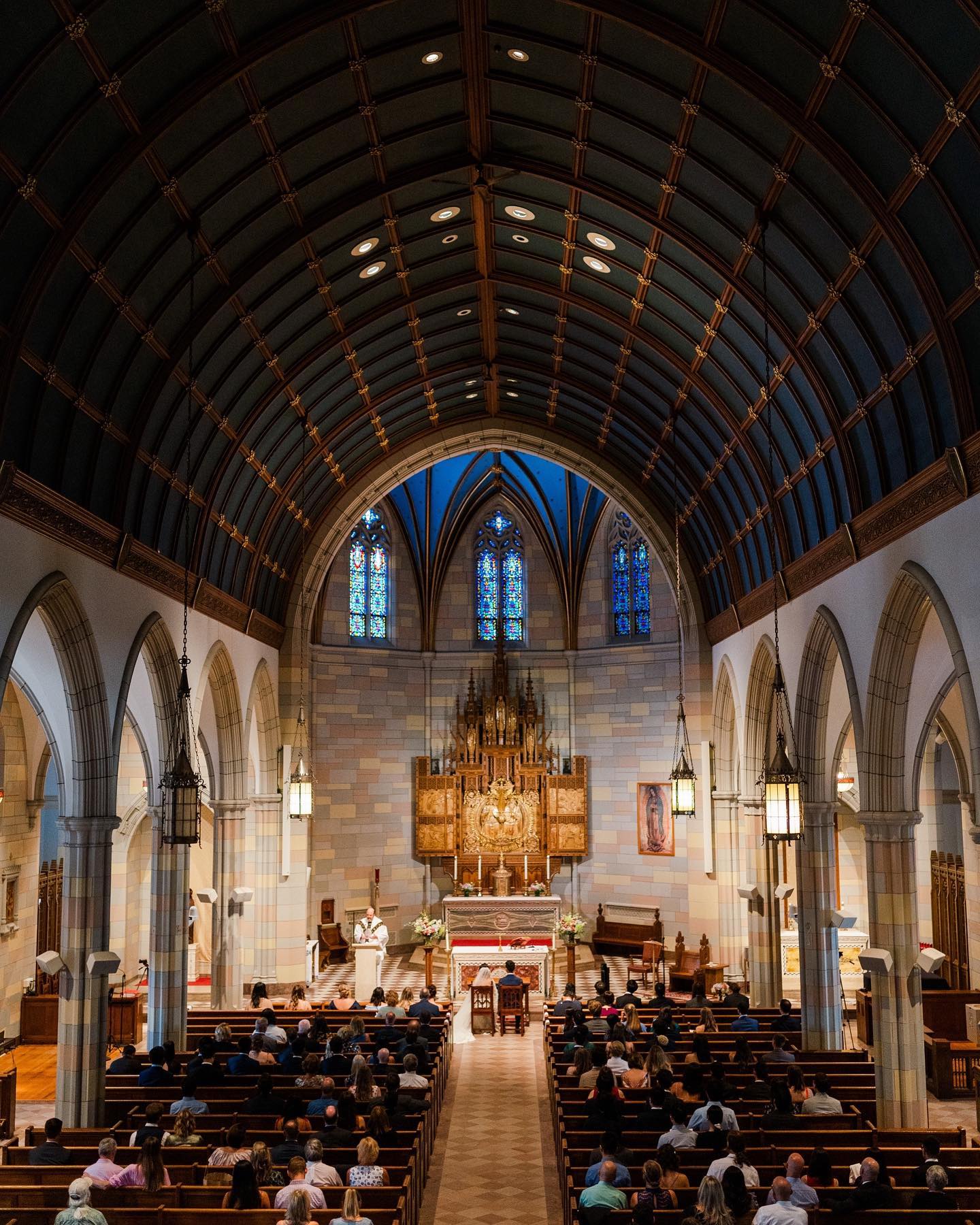 St Mary’s of the Annunciation - The heart and soul of a very Cambridge love story. Grace & Leerang lived, met, worked, and got married in Cambridge - a combo I’ve found is so special (and so rare) in a transient city. ❤️
.
.
.
.
#bostonengagementphotographer #newenglandphotographer #cambridgephotographer #bostonweddingphotographer #bostonengagementphotographer #bostoncatholicphotographer #catholicweddingphotographer #newenglandcatholicweddingphotography #blessedissheboston #spokenbride #candidweddingphotography #weddingphotojournalism