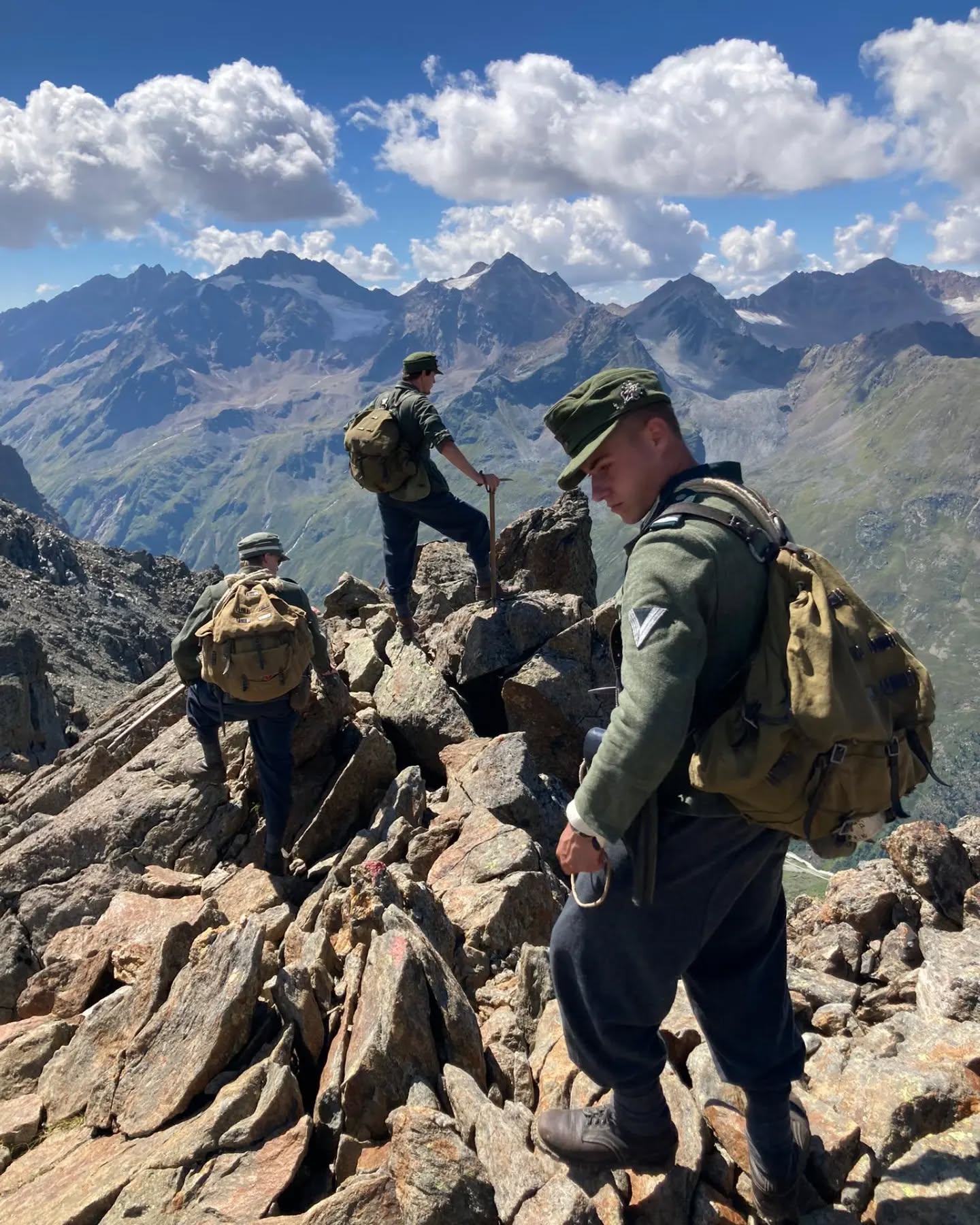 Mountain training
➖➖➖➖➖➖
#krieg #reenactmentgear #ww2 #pioniere #drk #officer #germany #deutschland #austria #worldwar2 #heer #Funker #ww2reenactment #mountaintroops #gebirgsjäger #sanitäter #nonpolitical #edelweiss #gbj #gebirgsjager #reenactors #reenactment #german #soldier #sanitater #jager #ww2german #reenactor #panzeralarm
📸© geb.jag.r.100
➖➖➖➖➖➖
🔎We are a Gebirgsjäger reenactment group stationed in the Netherlands. We mostly participate in events in Belgium, the Netherlands and Germany. If you are interested in joining our group, you can send us a message!
➖➖➖➖➖➖
© All copyright belong to their respective owners
➖➖➖➖➖➖
⚠️ This page is Non-political,
Any comment inciting hatred, discrimination or violence will be deleted
➖➖➖➖➖➖
✏ Comment and tag your friends!
➖➖➖➖➖➖
Check out my kameraden:
@gebirgs.sanitats.abtl.95
@helferinnen
@historicalwarfareinc
@the_dutch_historian
@warcopy_com
@edelweissgruppe
@48thhighlanders_livinghistory