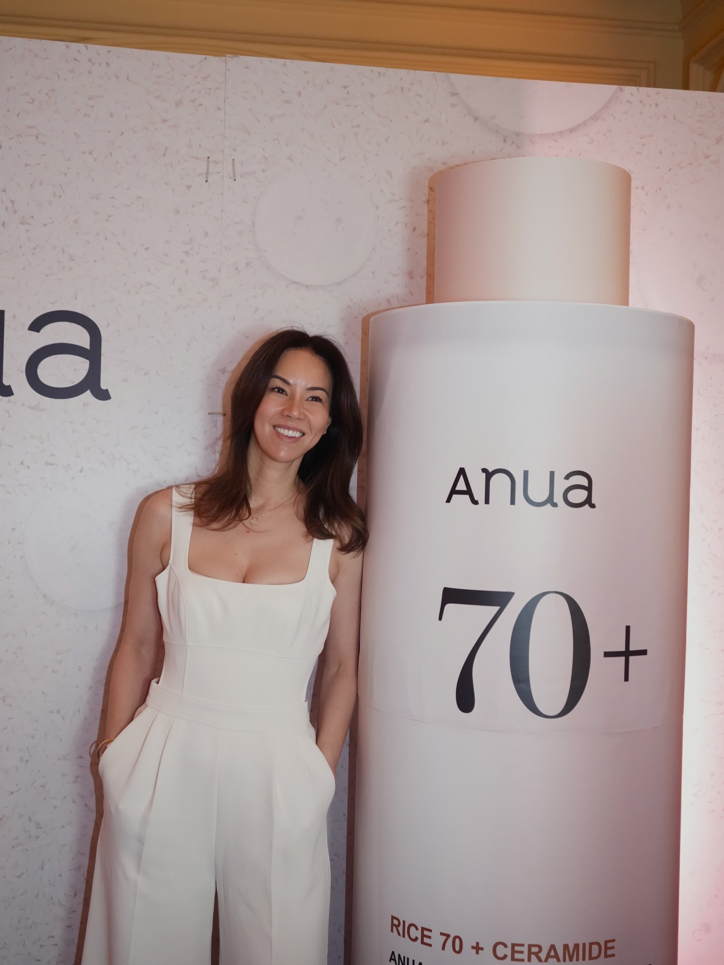 So grateful to have co-hosted @anua_global event today to launch their new Rice Ceramide range 🤍
Growing up Korean, my mum always believed rice was the answer to almost everything and honestly, from a skin health perspective, she wasn’t wrong. 🍚
This range is beautifully formulated, focusing on strengthening the skin barrier while delivering deep hydration and brightness, using 7 types of ceramides, rice bran water, and niacinamide.
Thank you to everyone who joined us today at @jang.london , it was such a pleasure sharing Korean skincare science, culture, and conversation with you all 🌾✨
📸 @joannachu23 @alignedsocial.co
#anua #kbeauty #rice #ceramides #skincare