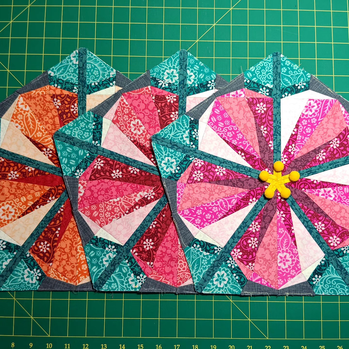 Work in progress. Gotta make six more of these.
#merdekaquilt #nationalflower