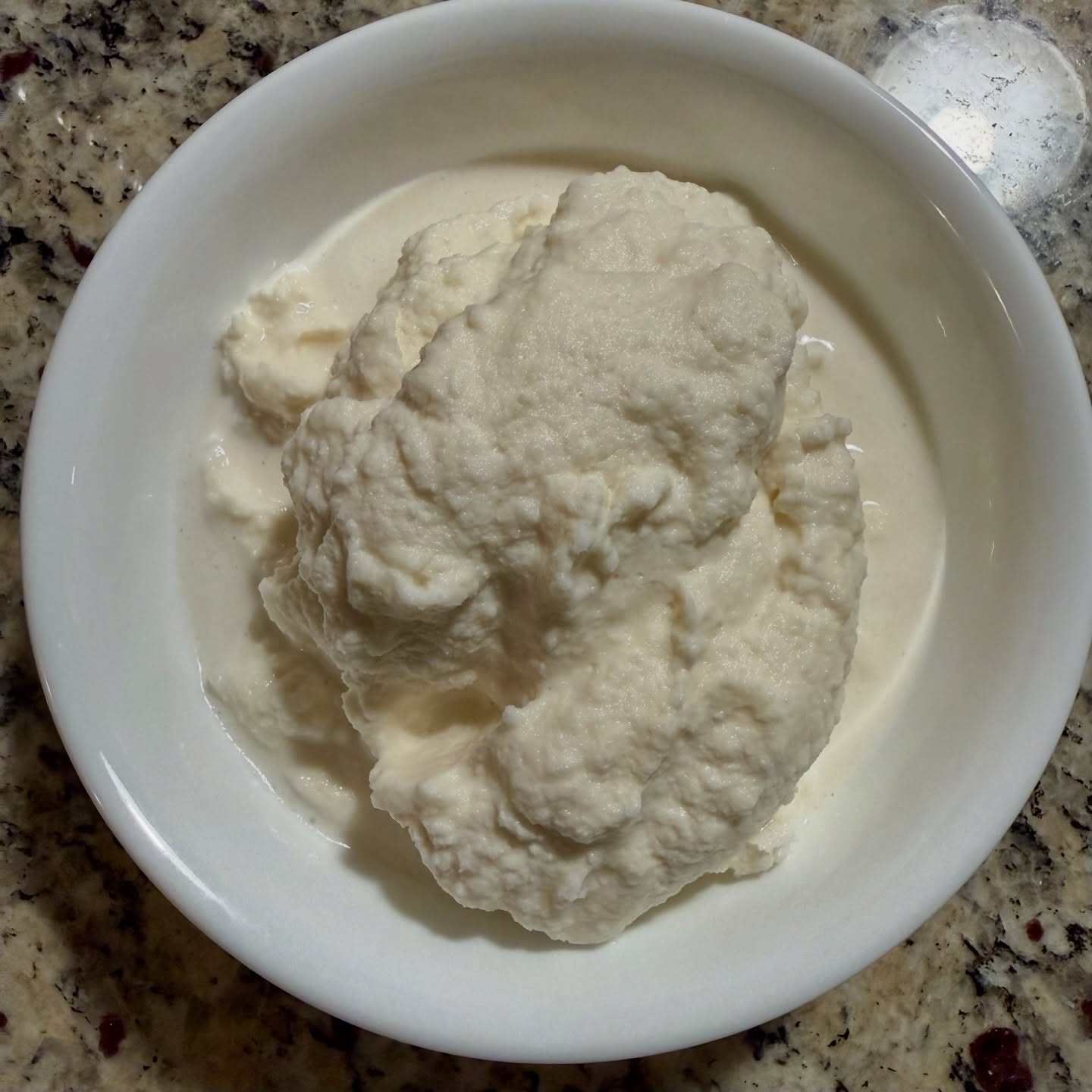 ❄️When you have beautiful, fluffy snow and you can’t get to the shop…you make amazing SNOW CREAM at home!❄️
Y’all stay warm and safe and enjoy the snow while it lasts!
Did you make any snow cream? What’s your go to recipe?
Keep sharing pics of your time in the snow on our post from yesterday for a chance to win some fun prizes!
We’ll be giving away a few! 🙌❄️☃️❤️