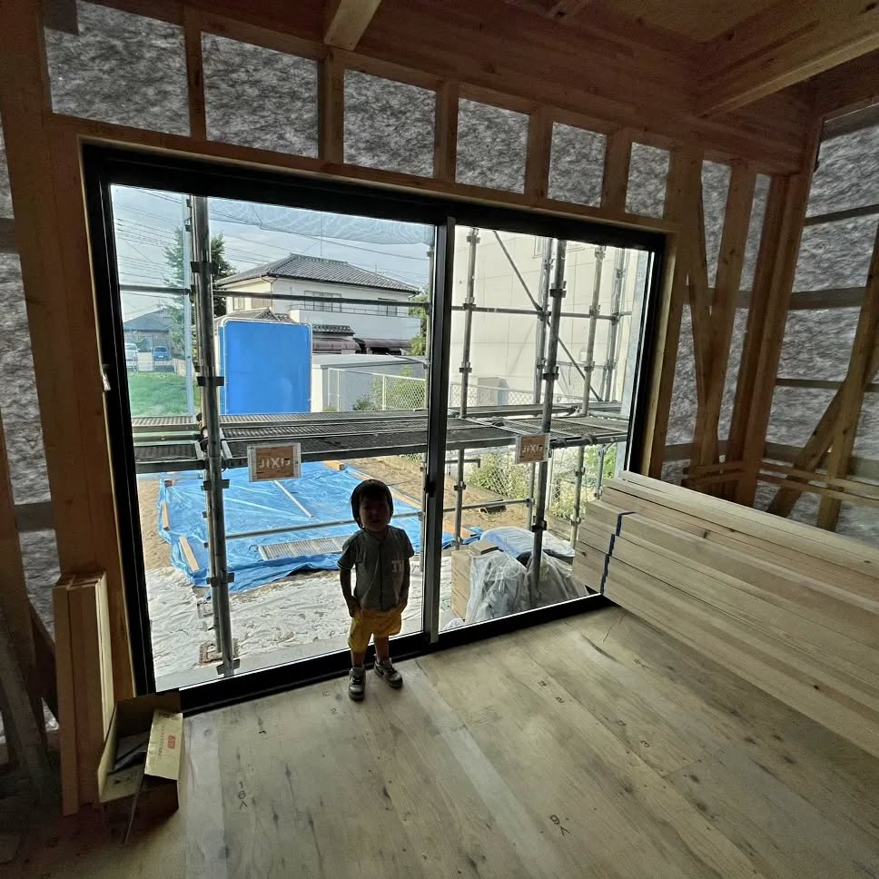 .
- No.006-
大きな窓のある住宅
#椋樹工務店 #mukunoki #埼玉 #saitama #japan #新築 #リフォーム #建設 #工事 #建設現場 #建造
#新築工事 #写真 #photo #photography
#photographer #camera