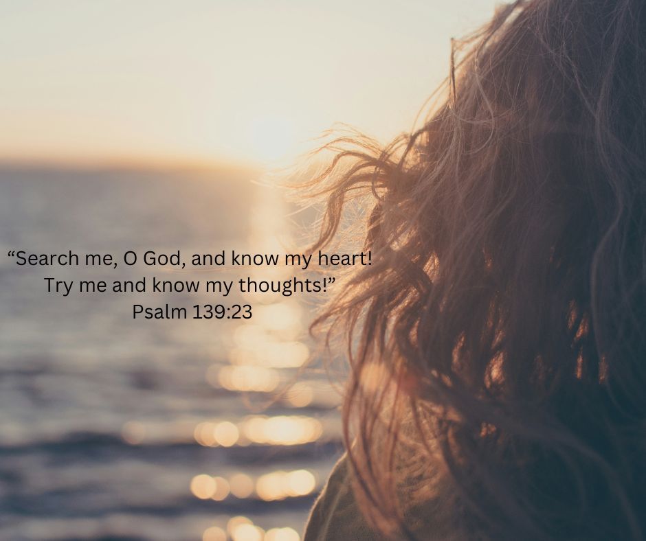 Are your thoughts in need of a make-over? Join me in the journey of renewing the mind!
Link in my bio to read more😊 !