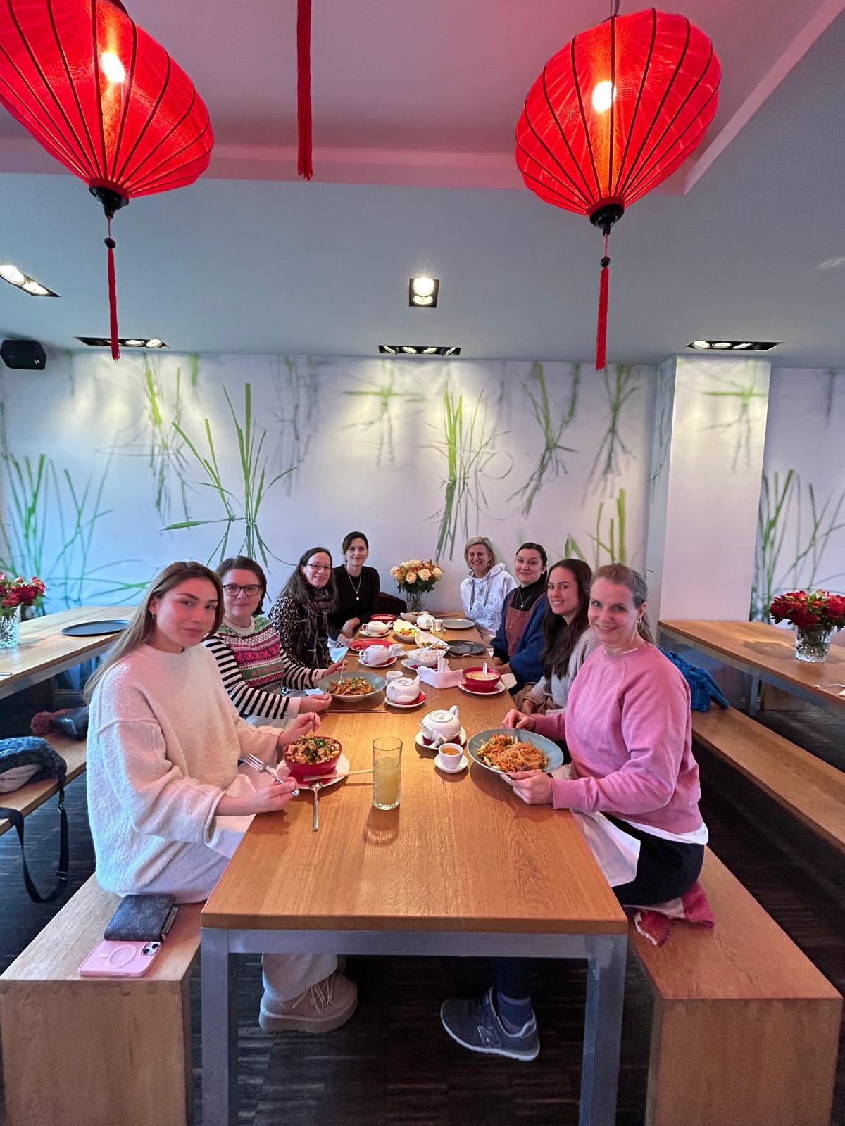 Frauenpower im Reiki-2-Seminar 🥰
#reiki #reikimünchen #reikiteacher #medium #reikibehandlung