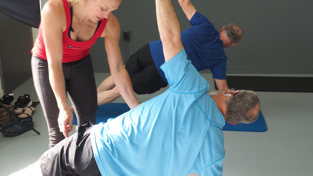 Diving deep into the COST of H.I.I.T.! đź’Ą This blog post reveals what you need to know about high-intensity workouts. Don't miss it! Link in Bio #HIIT #FitnessGoals #HealthyLiving