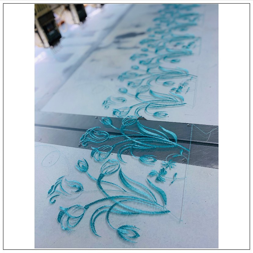 Floral Embroidery Net Fabric 👗
#dressmaterial #jordan #saudiarabia #indianwedding #dress #embroidery #fashiondesigner #fashion