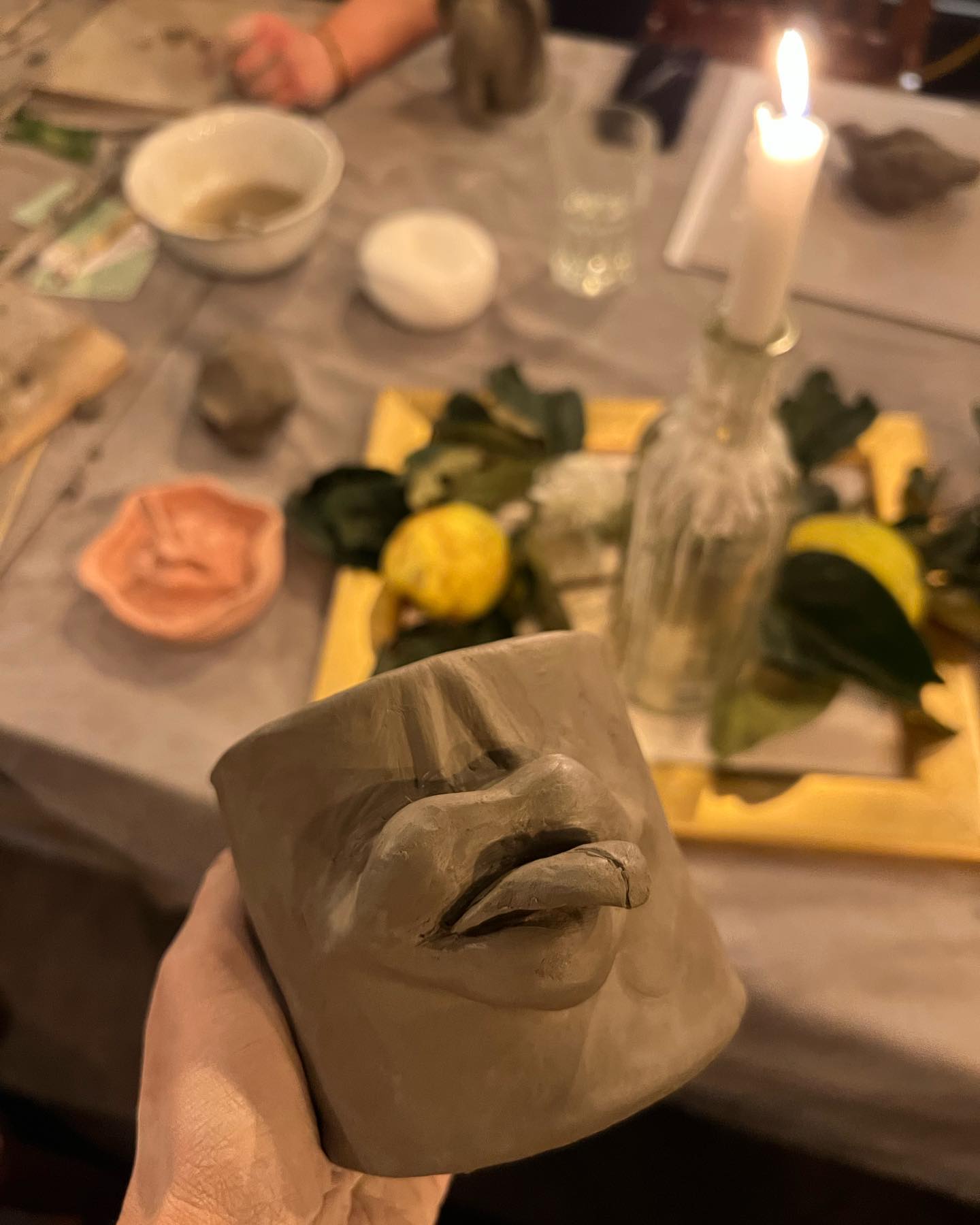 See you all tonight @owlandhitch for the workshop session! Come as you are and have an evening art therapy in a form of pottery 🏺last chance to book your spot through link in bio or DM us ✌️