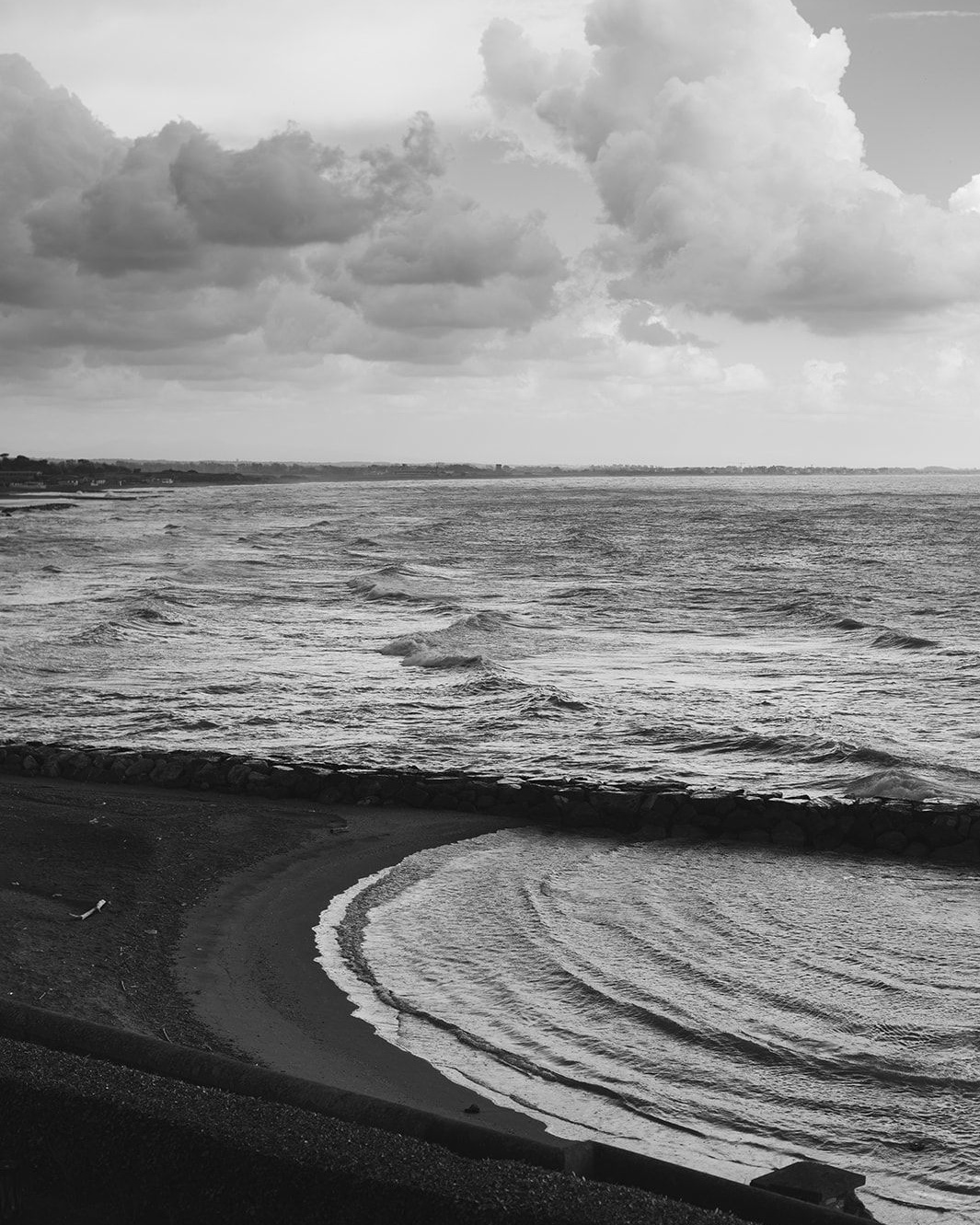 The sea reminds us
that everything moves in cycles.
That depth exists beneath calm surfaces.
That eternity lives in rhythm.
Some loves are like this.
Silent. Strong. Constant.
In stillness, we hear ourselves more clearly.
When was the last time you listened?
→ Discover our world of spaces and stories @gaeadesignevents.
Venue: @lapostavecchiahotel
Photography: @efigenio.studio
Wedding Planner & Designer : @gaeadesignevents
Venue: @lapostavecchiahotel
MUA: @giorgia.bertoldi.mua
Flowers: @ceccottiflowersofficial
Entertainament: @scarlett_entertainment
Dj: @mirkocavallaridj
#planneraddict #plannerlove #planning #happyplanner #weddingvenue #weddingceremony #weddingreception #weddingflowers #weddingdecor #weddingplanning #weddingdetails #weddingplanner