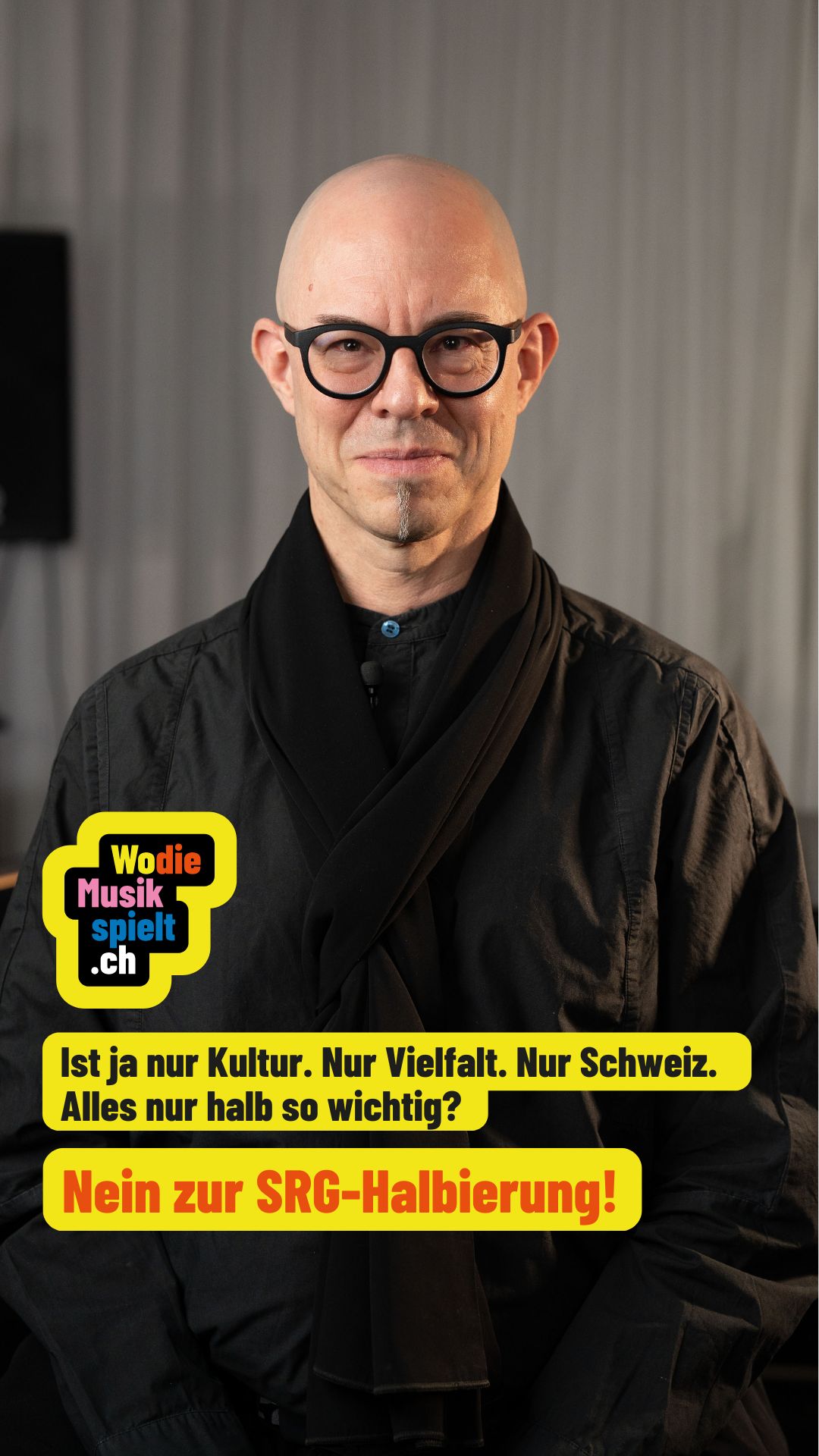 „Unabhängiges Musikschaffen braucht eine öffentliche Präsenz.“
Nik Bärtsch (@nikbaertsch) spricht über Innovation, Identität und den öffentlichen Auftrag der Medien. Es geht nicht um kommerziell oder nicht kommerziell – sondern darum, dass Kultur langfristig sichtbar bleibt und sich weiterentwickeln kann.
Eine Halbierung schwächt diesen Auftrag.
Und das betrifft uns alle.
🗳️ Nein zur SRG-Halbierungsinitiative.
---
„La création musicale indépendante a besoin d’une présence publique.“
Nik Bärtsch (@nikbaertsch) parle d’innovation, d’identité et de la mission de service public des médias.
Il ne s’agit pas de musique commerciale ou non commerciale, mais de la capacité de la culture à rester visible à long terme et à continuer d’évoluer.
Une réduction affaiblit cette mission.
Et cela nous concerne toutes et tous.
🗳️ Non à l’initiative «200 francs, ca suffit!».
#NEINHalbierungsinitiative
#NONInitiativeSSR
#noiniziativassr
