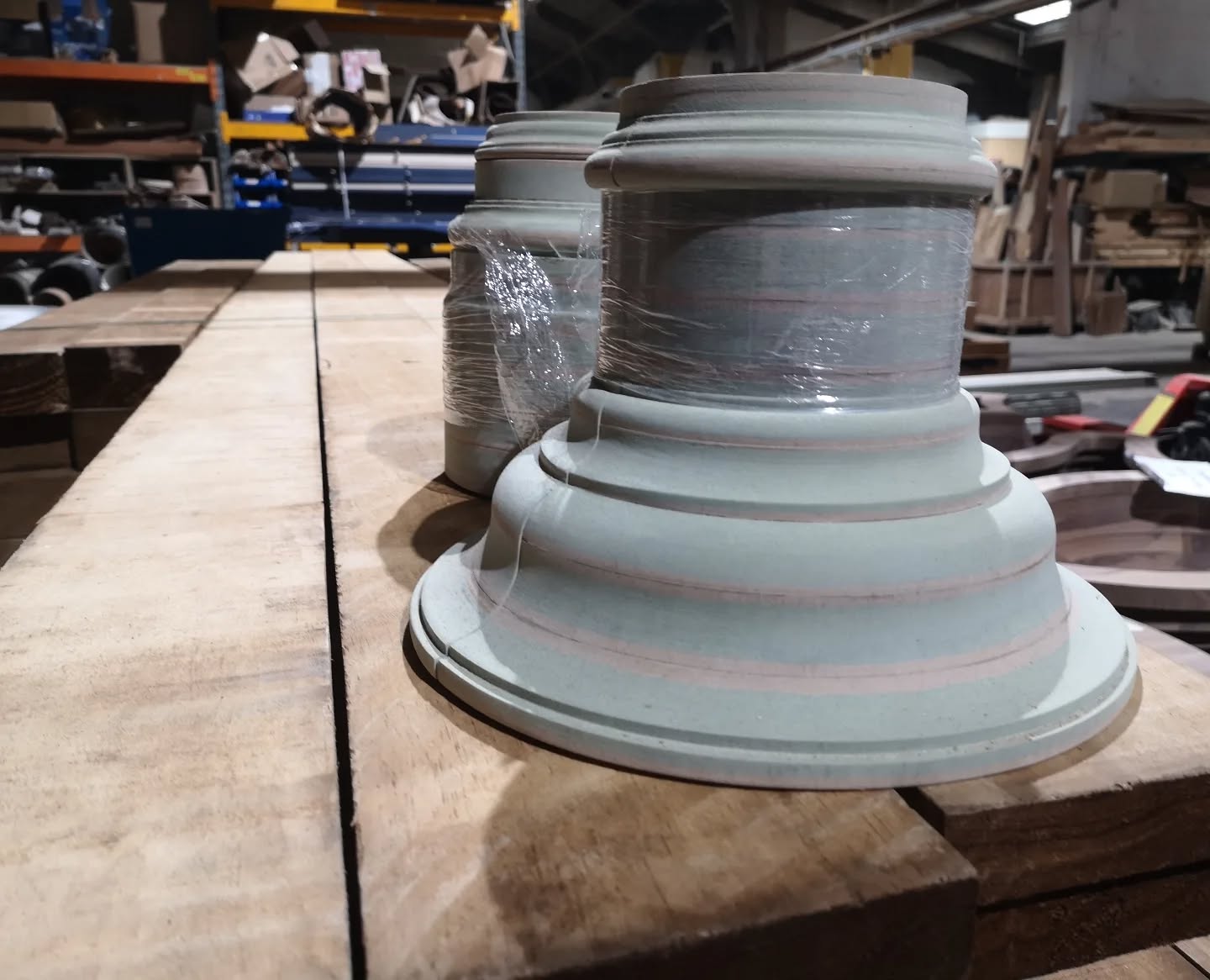 Nice circulsr mouldings to make a column look more interesting!
#mdf #moulding