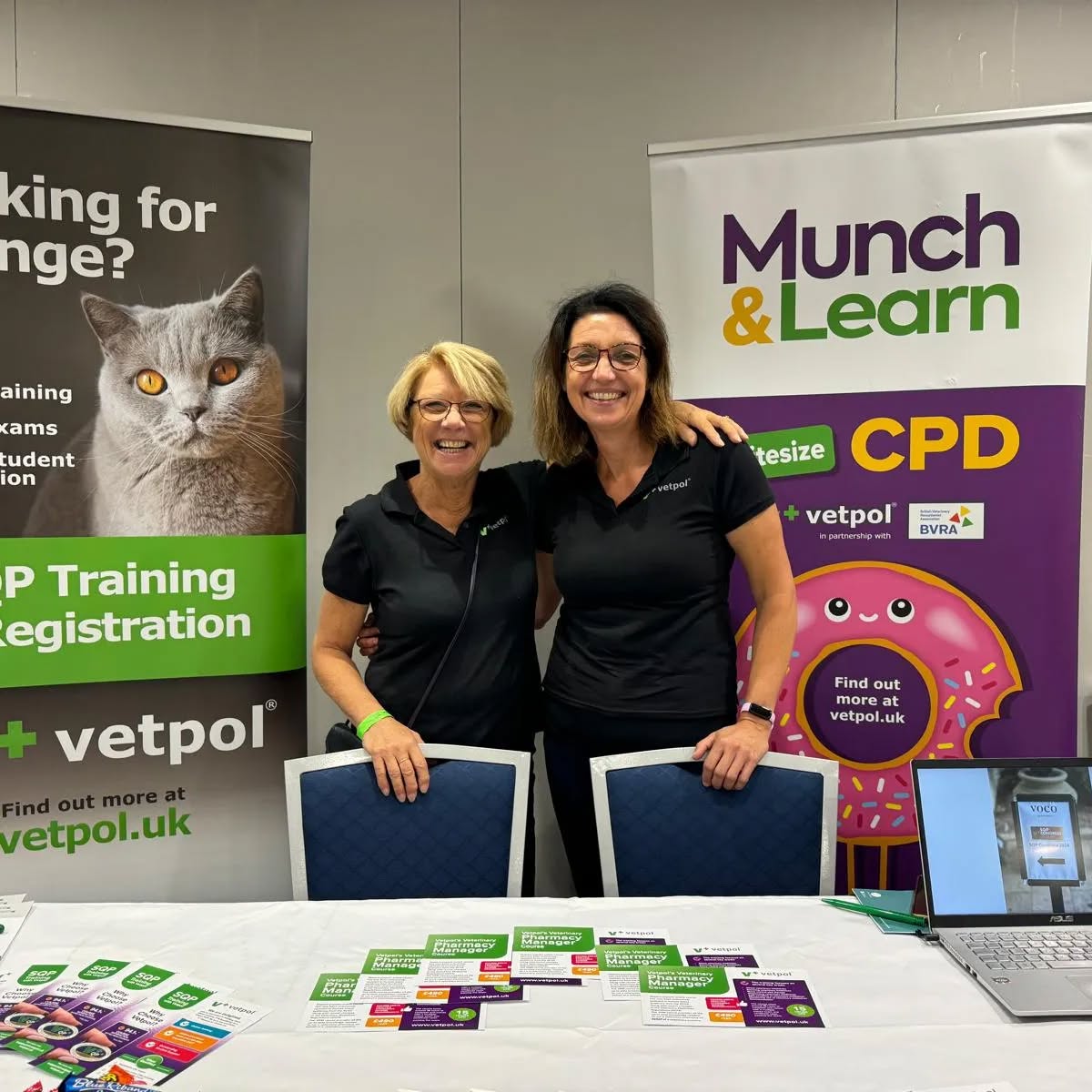 Yesterday's 'work' involved spending all day discussing animal health and others working lives to see how we can collaborate and support learning and development...awesome Friday. 🍩🍑.
#bvra
#vetpolsqp
#animalhealth
#veterinarycpd
#petwelfare