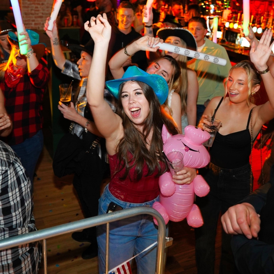 📍 Location: @mcgintyspartybar 🤠
#nightclub #clubphotography #nightclubphotography #CowboyKickinIt #WesternVibes #CowboyLife #CountryStyle #RodeoFun #CowboyBoots #WesternEvent #SouthernCharm #CountryMusic #LineDancing #CowgirlStyle #RusticCharm #WesternLife #OutdoorFestival #KickinItCountry #YeehawVibes #CountryLiving #LiveMusic #SouthernVibes #CowboyCulture