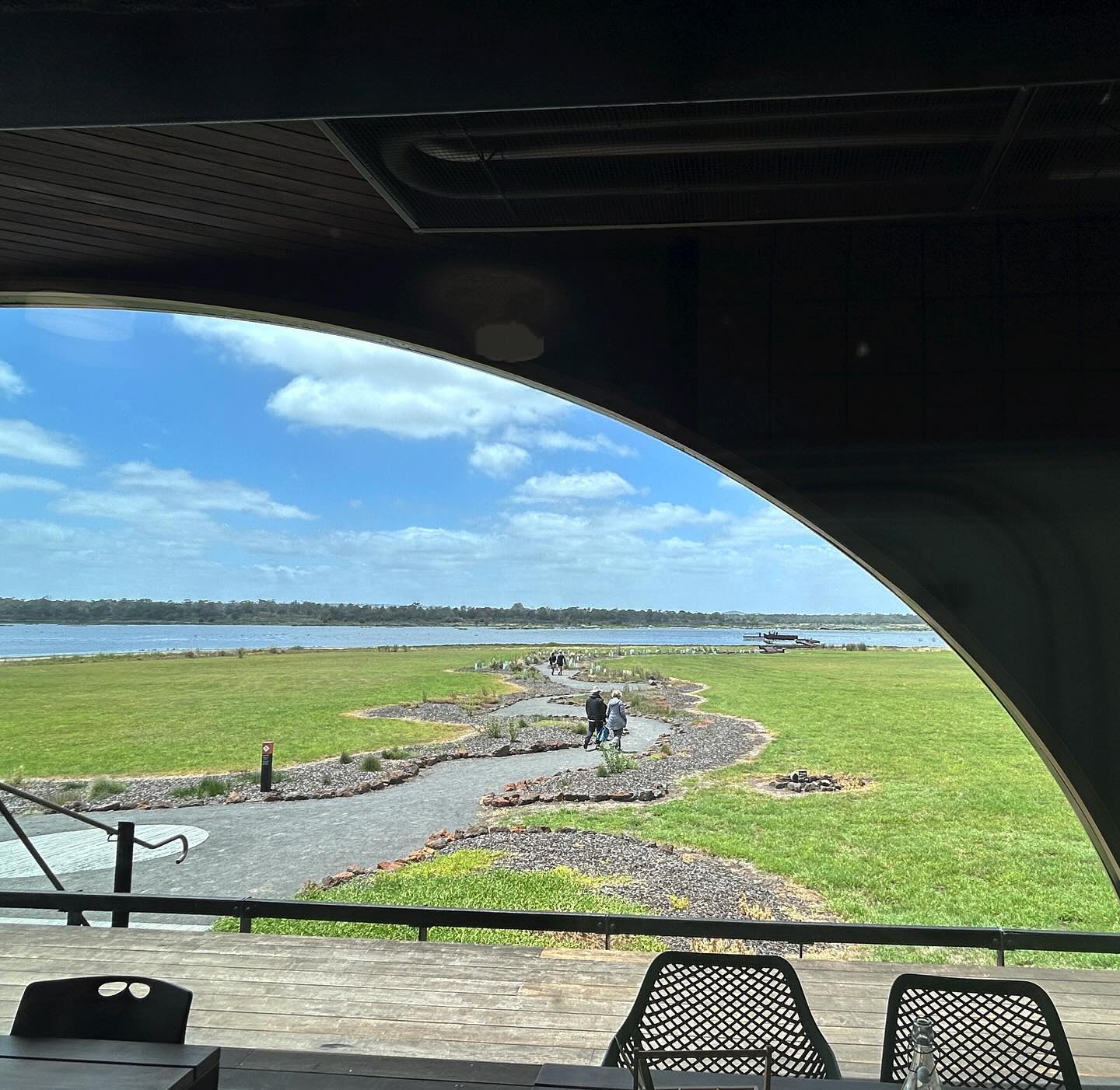 After the rain ☔️ there is brilliant sunshine 🌞 on Gunditjmara Country.
#gunditjmaracountry #visitvictoria #greatoceanroad #Aboriginalculture #aquaculture