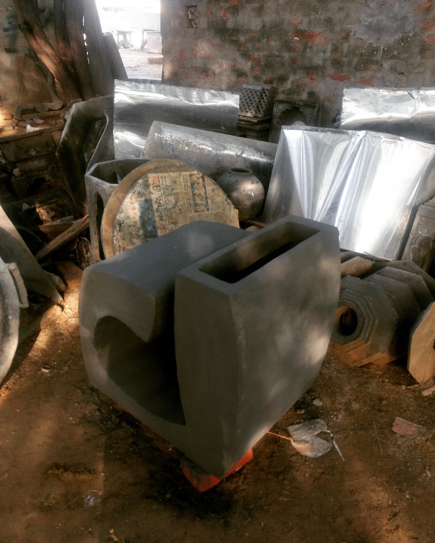 The power to bring ideas to life is only in belief.
.
.
.
.
.
.
.
#concretefurnituredesign #concretefacade #cradle2cradle #concreteworks #concrete #concretedesign #design #transformation #newpost #productdesign