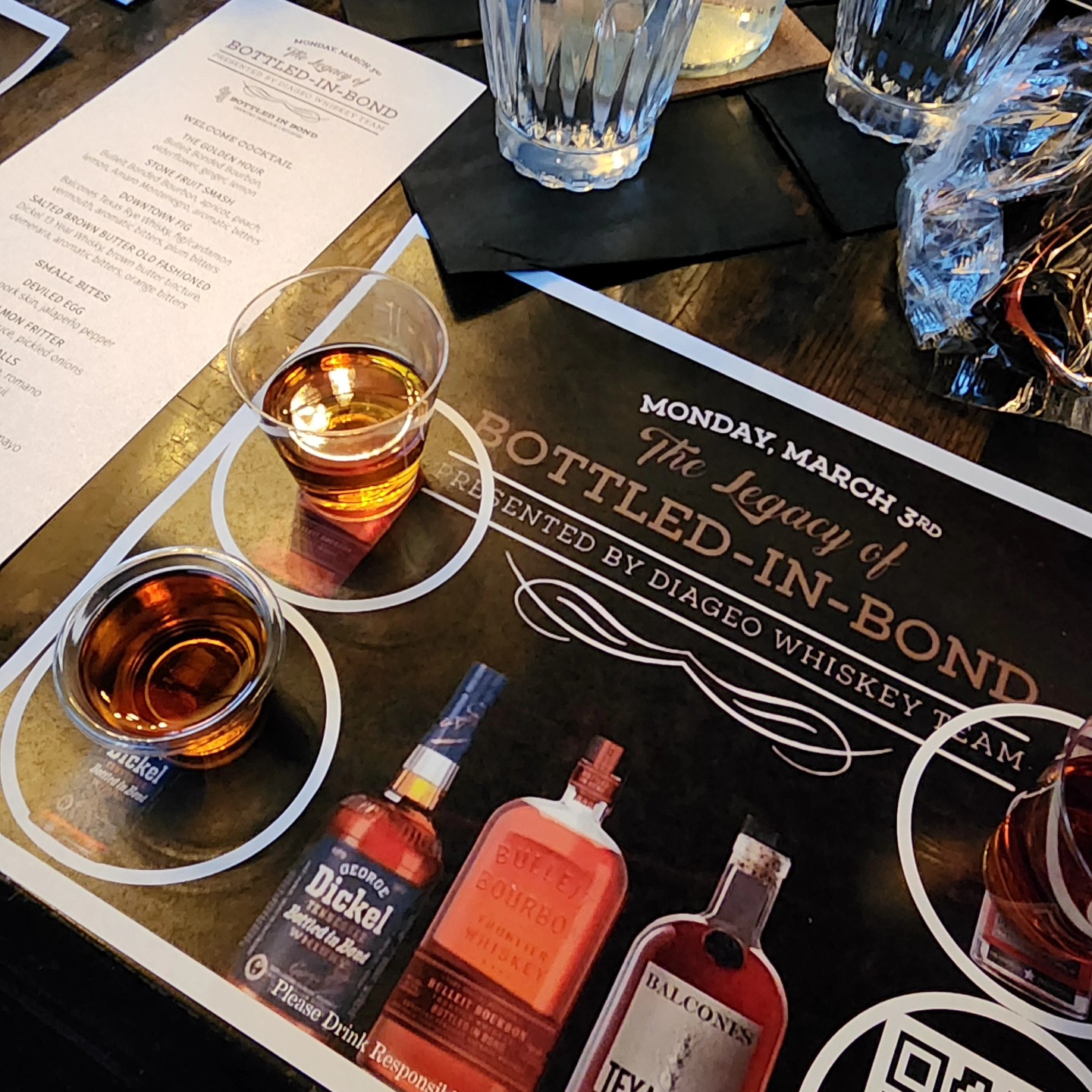 It's Bottled in Bond Day! The first US food safety act was actually signed into law to protect the quality of our bourbon. #Since1897
Celebrating w/ @Diageo and @thewhiskyplug @bottled.in.bond Cocktail Parlour & Kitchen