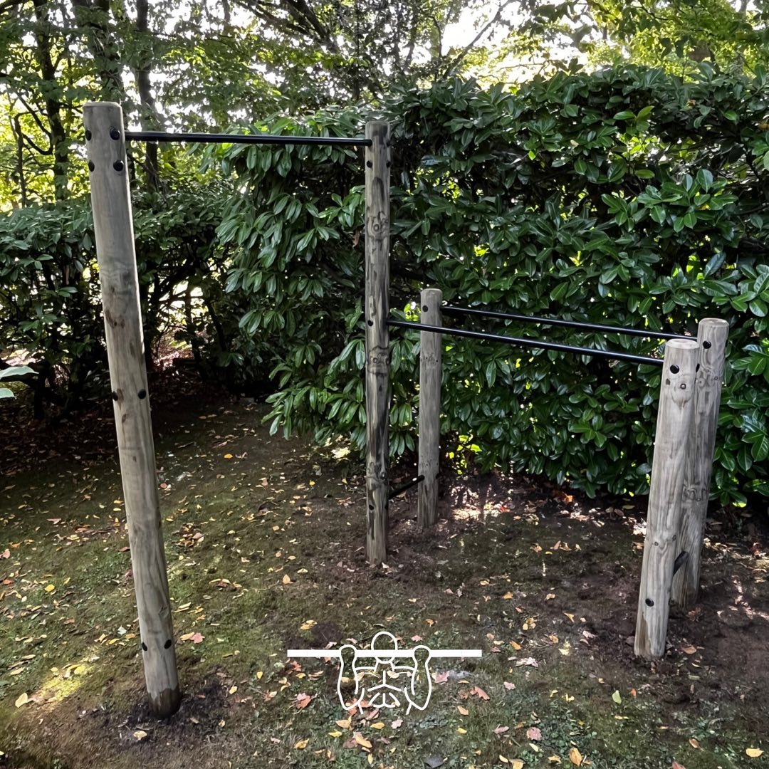What better than a pull up bar and dip station in your back garden? We installed this lovely compact and versatile gym for one of our clients this weekend. #gardengym #pullups #outdoortraining
