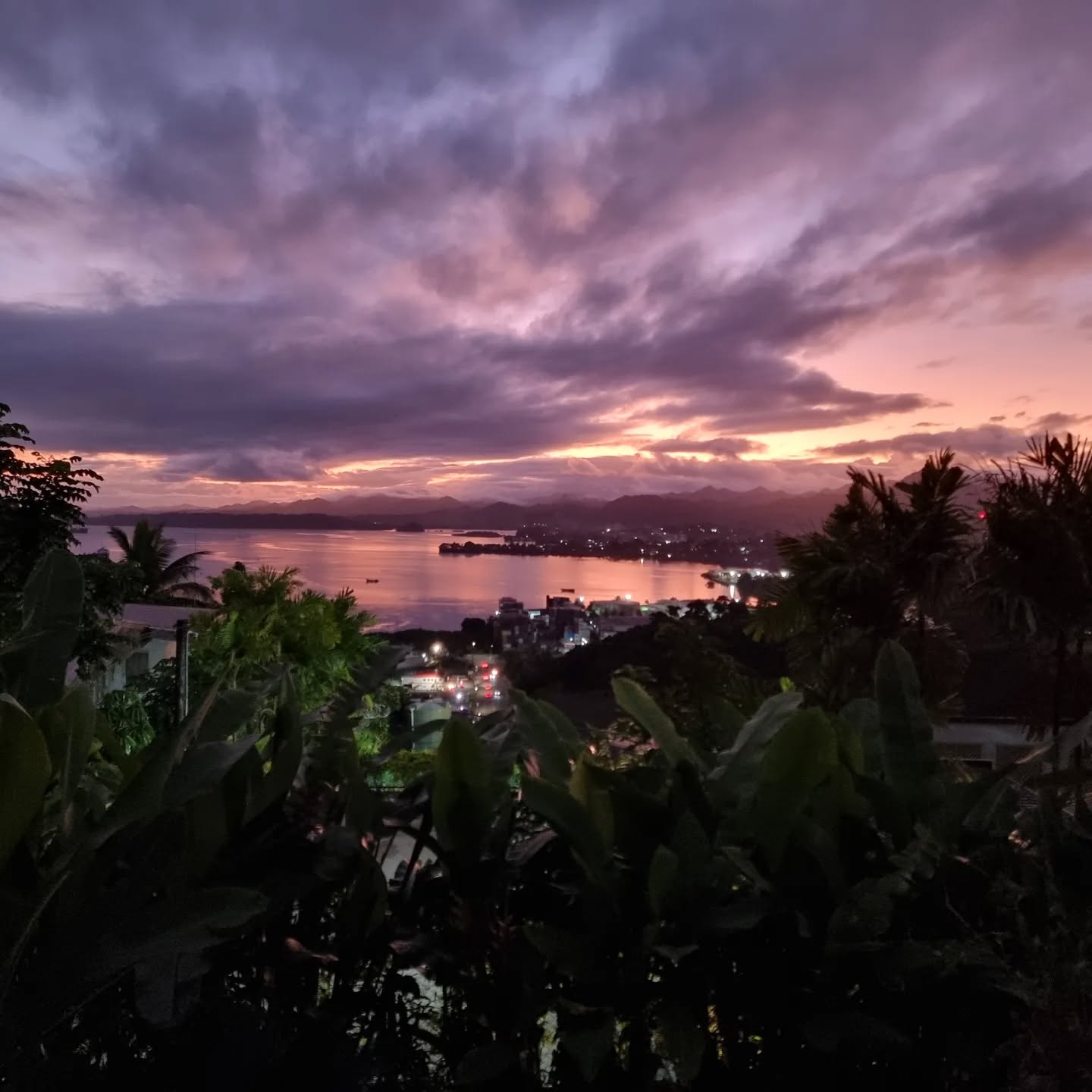 Suva city sunsets..
They can be beautiful 🏝️🌅