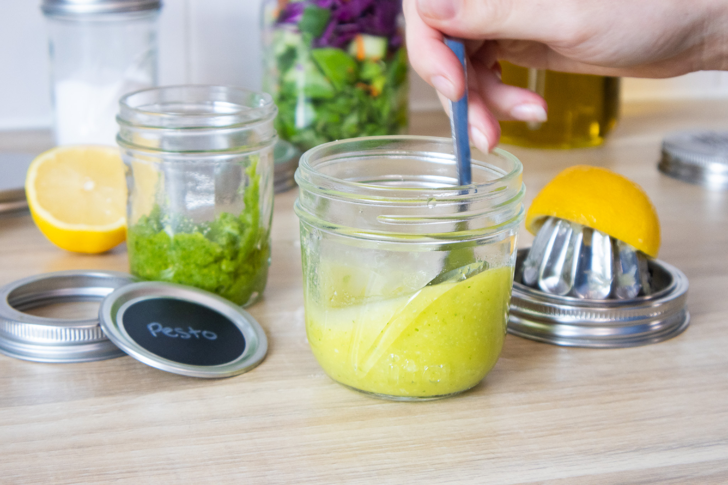 When life gives you lemons, we make sla-dressing. #vita #mealprep #masonjars #foodpreserving #conserveren #voorraad #bewaren #voorraadkast #voedsel #voedselbewaren #opzetstukken #keuken #keukenaccessoires #kitchengoals #pressurecanning #canning #pantry #organise #kitchen #attachements #lifestyle #inspiration #pantrygoals #pantries