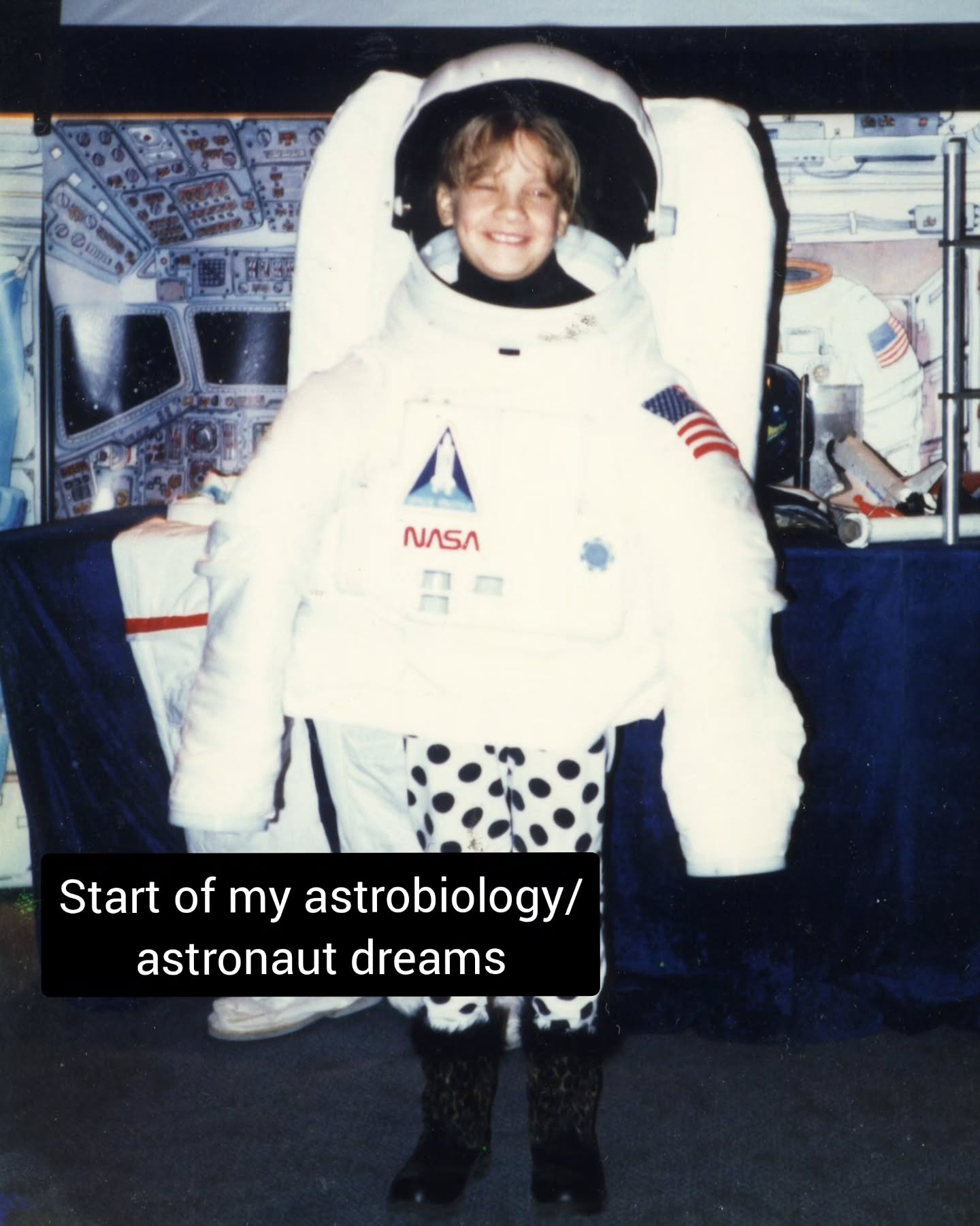 My visual CV/resume - part 1 😊
I recently saw this trend online and I thought it was a great way to introduce myself to those of you who may not be familiar with my background.
Here's a short summary of how I made it from dreaming about space, when I was 8 years old, to my first simulated mission to Mars, as the first analog astronaut from Slovakia 😊.
#visualcv #childhooddream #NASA #womeninstem #AWomanFromMars