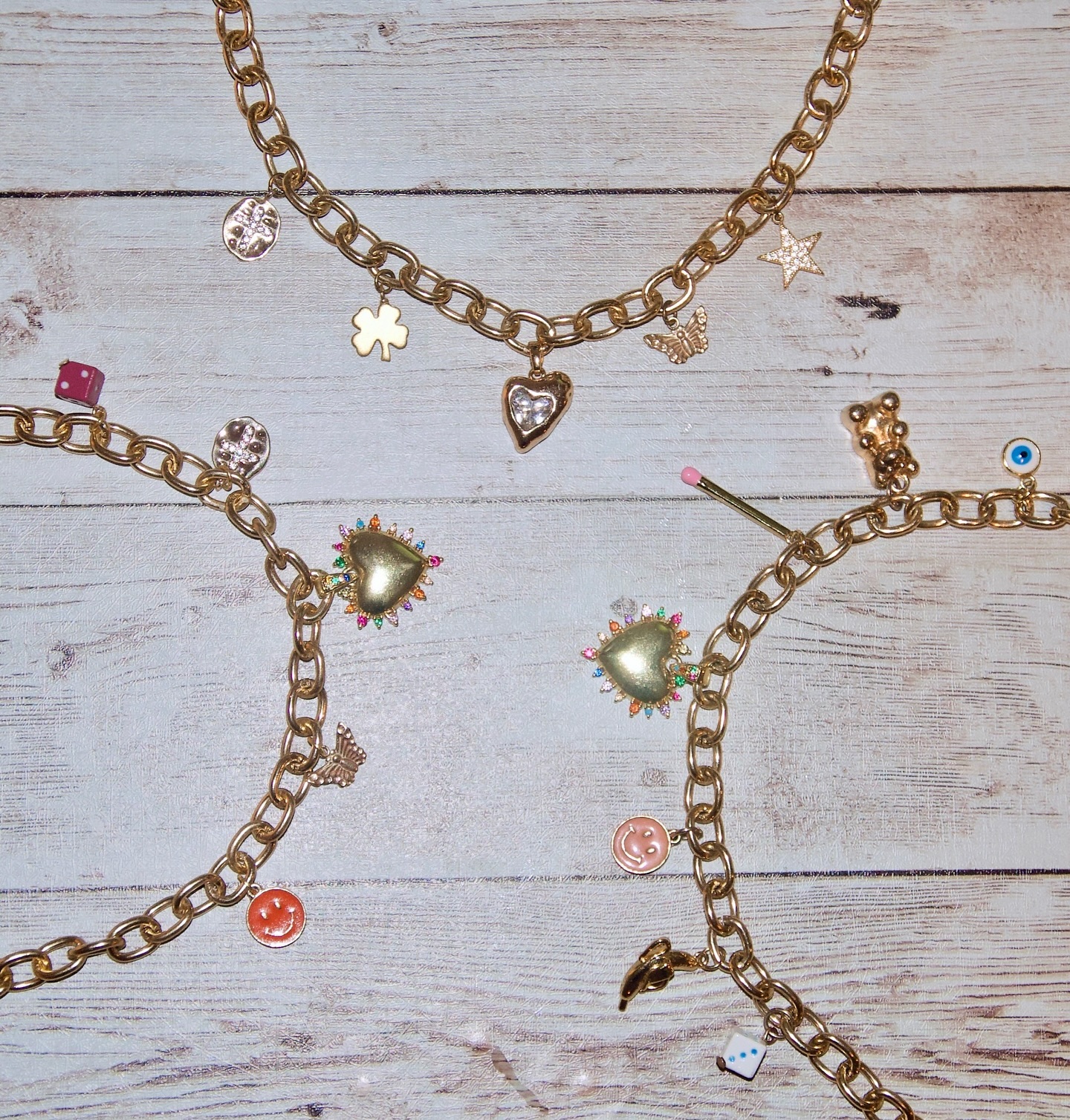 I’ve been working on launching a Custom Charm Bar for charm necklaces!!! Would you be interested in seeing some of the choices?? Lmk below ↴
#custommade #charmnecklace #charms #smallbusiness #jewelry #shop #shopsmall #handmadejewelry #madewithlove #handmade #style #jewelry #charmnecklaces #custommade