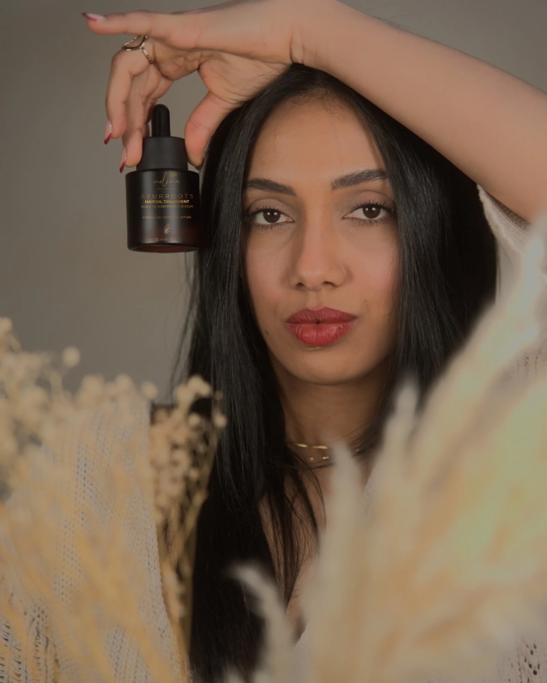 Hair care can be simple. Sometimes, just one product is enough, *if it’s rooted in nature* 🌿.
#haircaretips #rootedinnature #ayurvedictip #healthyhairtips #exploremypage