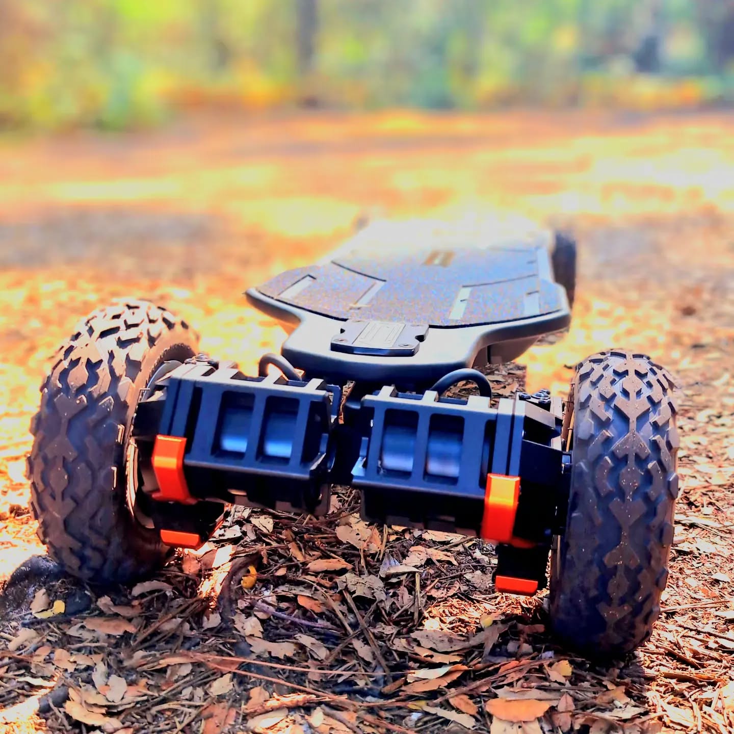 ✨️Exway Atlas GearDrive✨️
🛸
Les planches que nous utilisont sont à la pointe de la technologie pour offrir confort, sécurité et simplicité de prise en main.
🧤
N'hésitez pas à nous contacter pour tester les différents modèles 🛹
.
#esk8
#exwayatlas #exwaygeardrive #electriqueskateboard #moliets #baladeskate #fun #activitelandes #exway