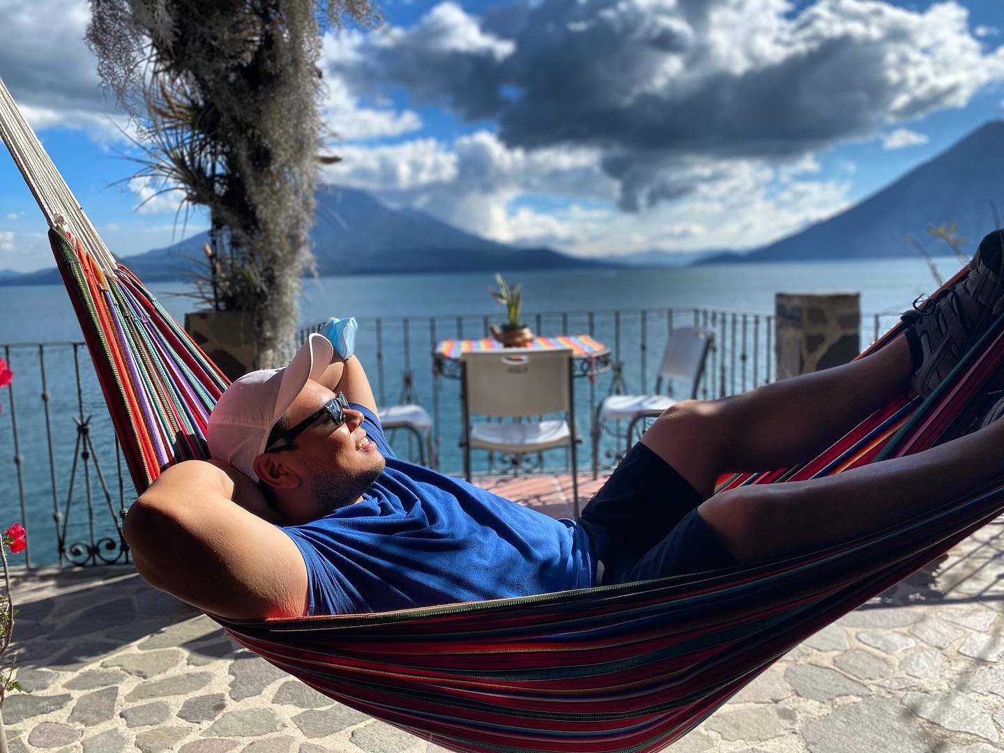 Day 2: Straight chilling 😎!
.
.
.
.
.
#hammocklife #lakelife #volcano #lagoatitlan #guatemala #nobuyatravelers #relaxing #naturalphotography #thisislife