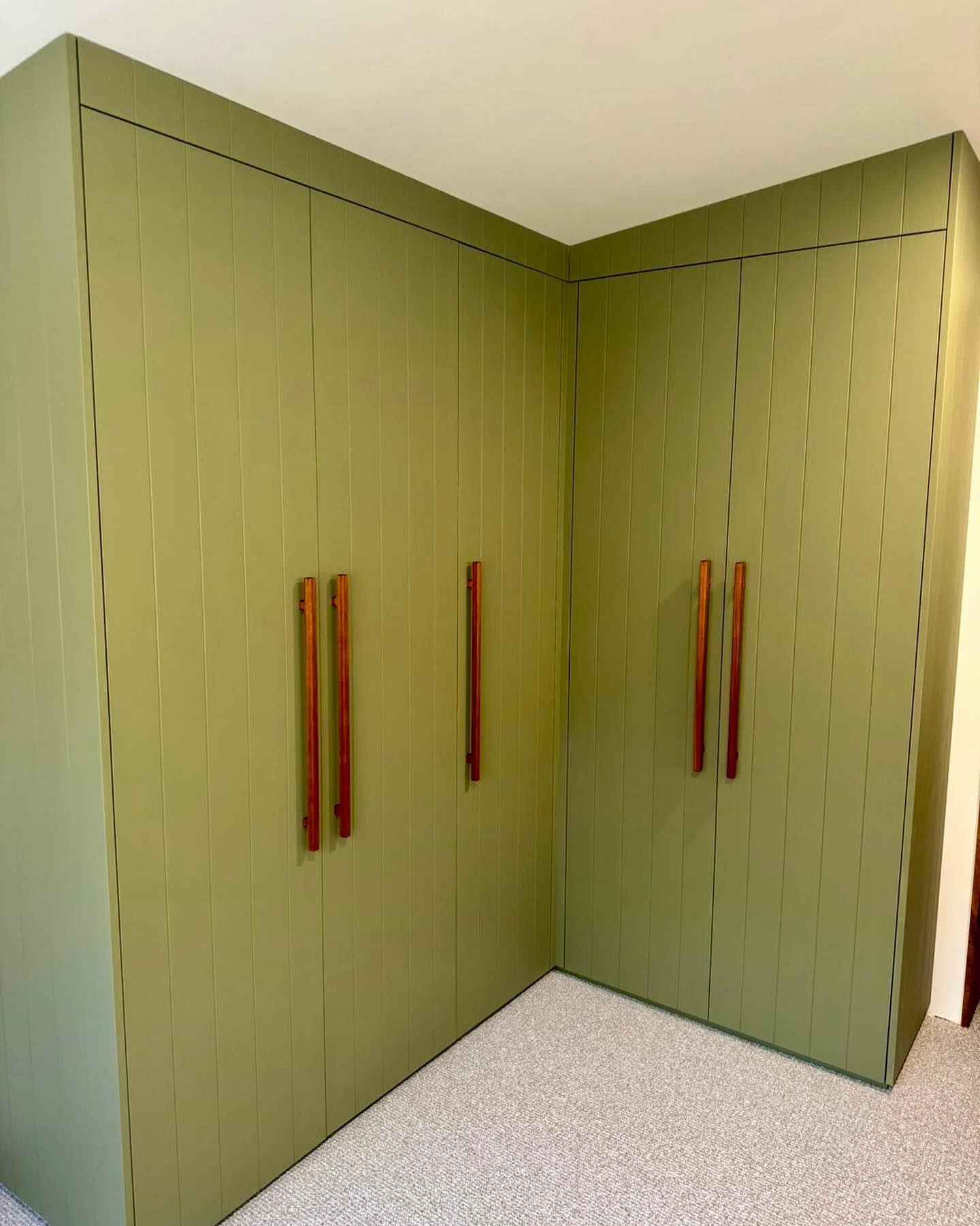 New year, new robe with custom made handles too!
#cabinetmakersydney #sydneycabinetmaker #cabinetmaking #cabinetmaker #sydneykitchens #sydneyhomes #sydneyinteriors #sydneyinteriordesign #sydneyinteriordesigner #sydneycbd #sydneyarchitecture #sydneybuilder