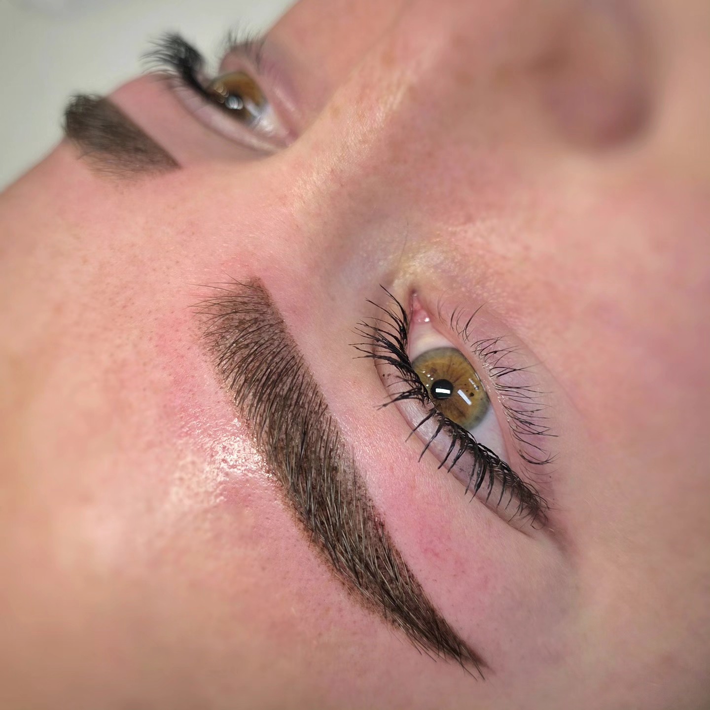 POWDERBROWS💖
Love the work, but look at those eyes though!😍
@ayaahassanii
#ombrebrows #shading #powderbrows #pmubrows #shadingbrows #powder #phifoam #phipigment #groningen #brows #ombre #happycustomer #ombrebrows.