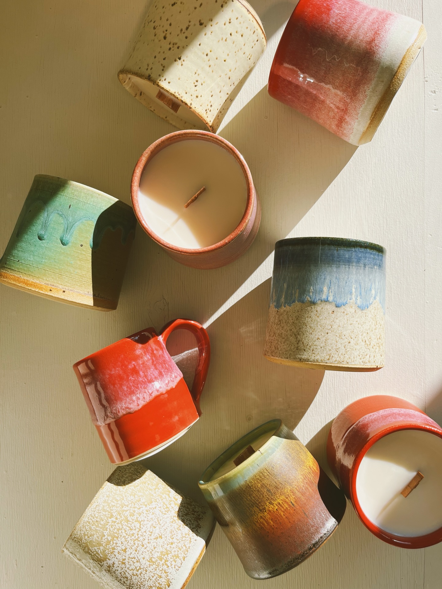 Lakehouse Candle Co x Jon Schmidt Pottery Collection
✨
Lakehouse Candle has partnered with @jonschmidtpottery to create a truly one-of-a-kind collection of handcrafted ceramic candles. Each vessel is individually made, resulting in subtle variations in shape and size, with candle fills ranging from 10–12 oz. As with all of our candles, these are poured with 100% soy wax, infused with high-quality fragrance oils, and finished with a signature crackling wooden wick.
Available in limited quantities while supplies last.
https://www.thelakehousecandleco.com/lakehousecandleco-jonschmidtpottery