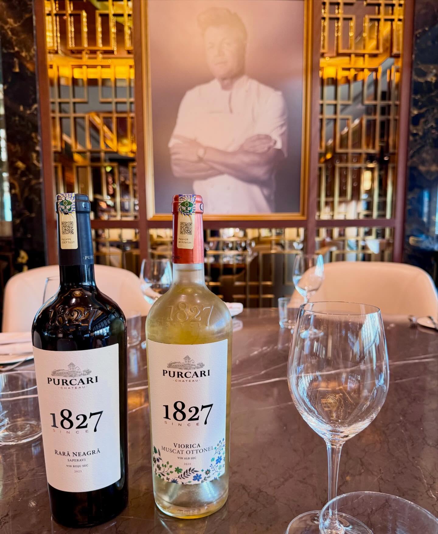 A match made in culinary heaven.
Next time you visit @gordonramsaybarandgrillkl , make sure to ask for the new additions to the wine list.
The Red: Rara Neagră & Saperavi – Bold, complex, and the perfect partner for rich meats.
The White: Viorica Muscat – Floral, refreshing, and incredibly aromatic.
Experience the best of Eastern European winemaking right here in KL.
#gordonramsaybarandgrillkl #finedine #premiumwine #luxurylifestyle #finewine