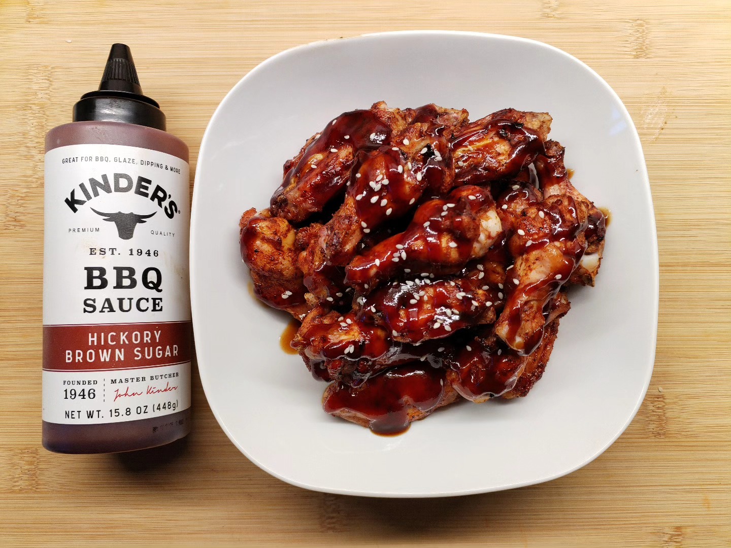 Air fryer chicken wings.
Coated in Kinder's Hickory Brown Suger BBQ sauce.
😍😍😋😋
You haven't lived untill you try it.
#SmokeandSpice #wicklow #ireland #bbqireland #bbq #cooking #chileheads #kinders