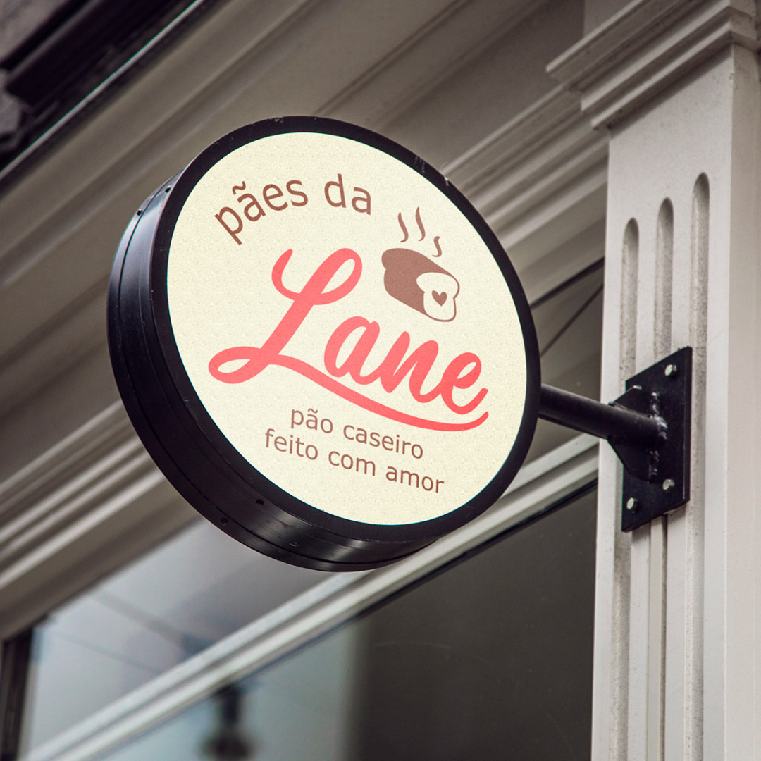 Vai dizer que não dá vontade de entrar só de olhar para essa placa? Uma comunicação assertiva passa os valores da empresa antes mesmo do cliente ter acesso ao produto. Ela ajuda a construir a imagem, fidelizar e prospectar novos consumidores. Vem conversar com a gente!⠀
⠀
Fora dos Trilhos - Laboratório de Ideias⠀
⠀
#foradostrilhoslab #passageiros #design #branding #publicidade #propaganda #digital #identidadevisual #marketingdigital #digitalmarketing #marketing #publicidadeonline #redessociais #midiasdigitais #socialmidia