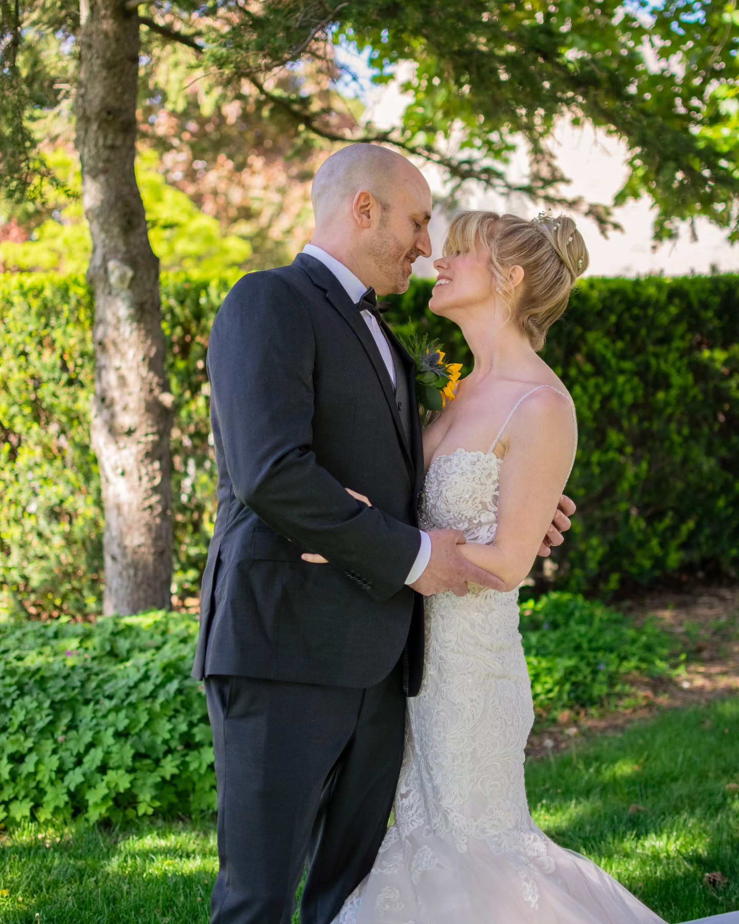 👰 Katherine looked absolutely stunning on her big day, and Kevin couldn't have looked happier. Pure bliss! 💑💍
•
•
•
#WeddingPhotography #WeddingPhotographer #WeddingMoments #WeddingDay #BrideAndGroom
#LoveStory #WeddingBliss #HappilyEverAfter #WeddingDetails #WeddingPortraits #CaptureLove
#WeddingInspiration #WeddingStyle #WeddingGoals
#BeautifulBride #GroomStyle #WeddingDecor #WeddingVenue #WeddingSeason #IDo
#MarriageMoment #LoveInTheAir #WeddingPhotojournalism #RomanticWedding
#BridalFashion