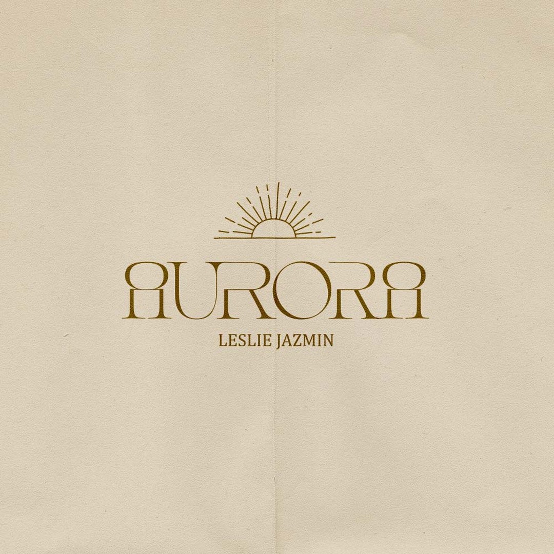 Aurora invests in beautiful jewelry, taking a holistic approach to women's style—embracing body, mind, and spirit. The result is truly fantastic, and I absolutely love it! 😍
#logo #serif #brandidentity #branddesigns #branding #studiophotography #smallbusiness #smallbiz #style #logodesigns #logodesigner #studiophotography #art #creative #creativity #cards #freelance #freelancer #webstagram #webdesign #website #whitespace #freelancestylist