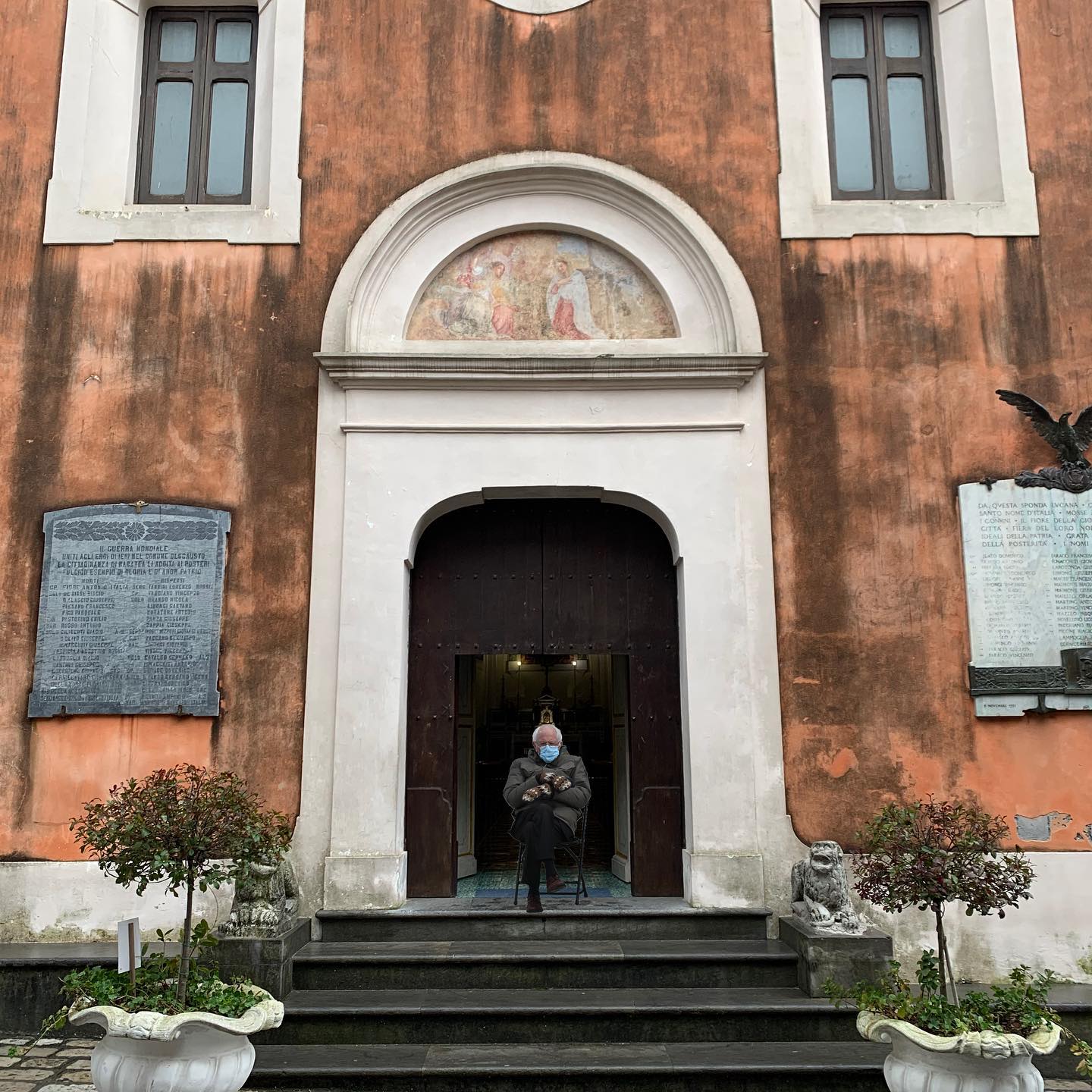 #berniesanders
#meme
#maratea
#marateapp
#visitmaratea
#visitbasilicata