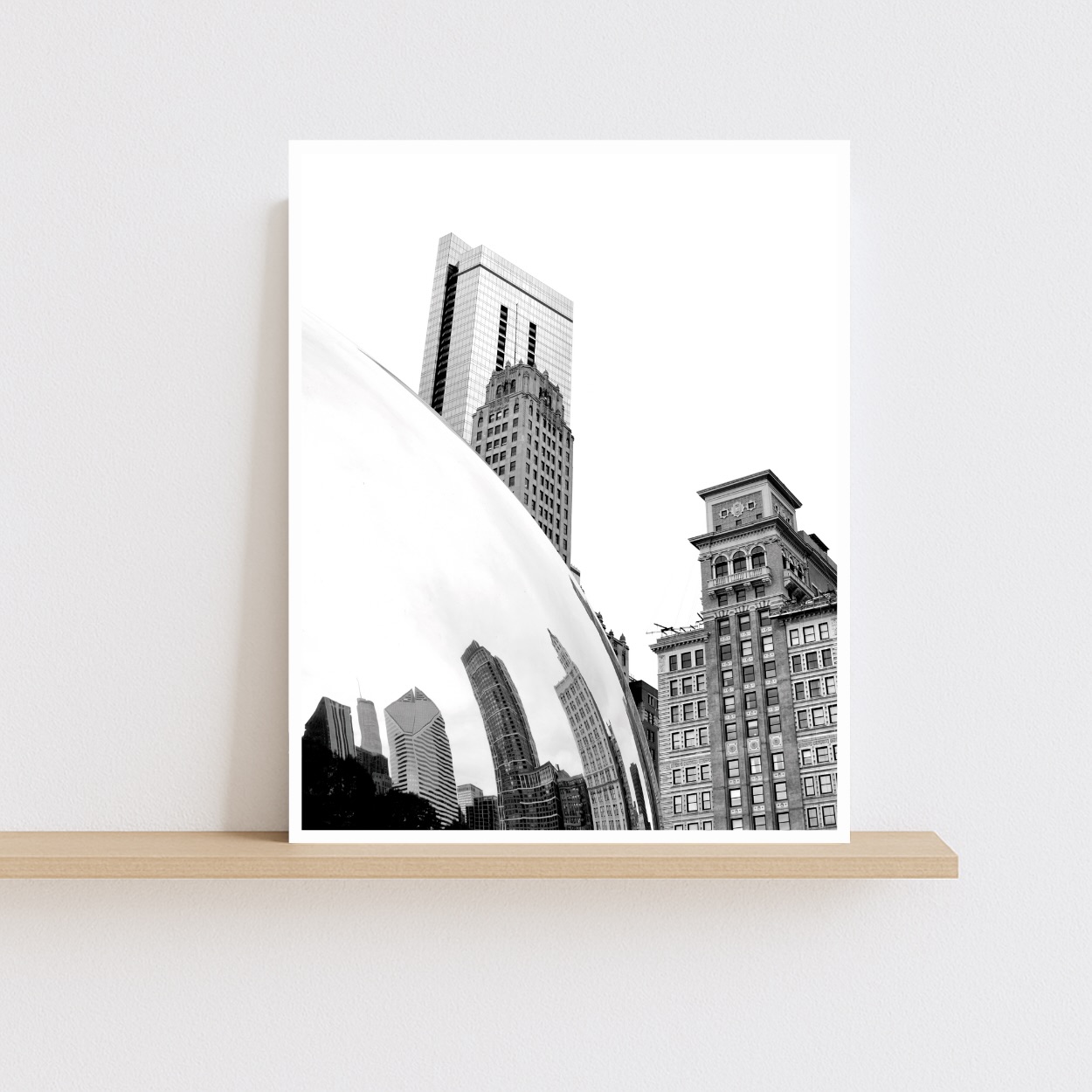 Softening the angular city every day - Cloud Gate (aka ‘The Bean’) in Millennium Park, Chicago. (Also, sorry if this song is now stuck in your head for another few weeks - it has that effect!).