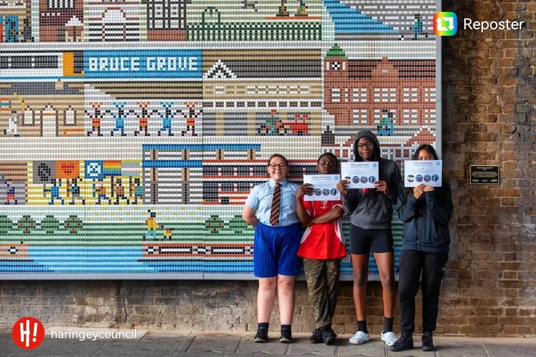 It's great to see our mosaic pop up from time to time - Celebrating all the improvements being made to Tottenham high road and Bruce Grove 🎉 see @haringeycouncil for more information about the projects and upcoming works.
#prideinbrucegrove #thisislondon #prettylittlelondon #londonphotography #londonart #brucegrove #london_city_photo #mosaicart #londonstreetart #ihavethisthingwithtiles #londonstyle