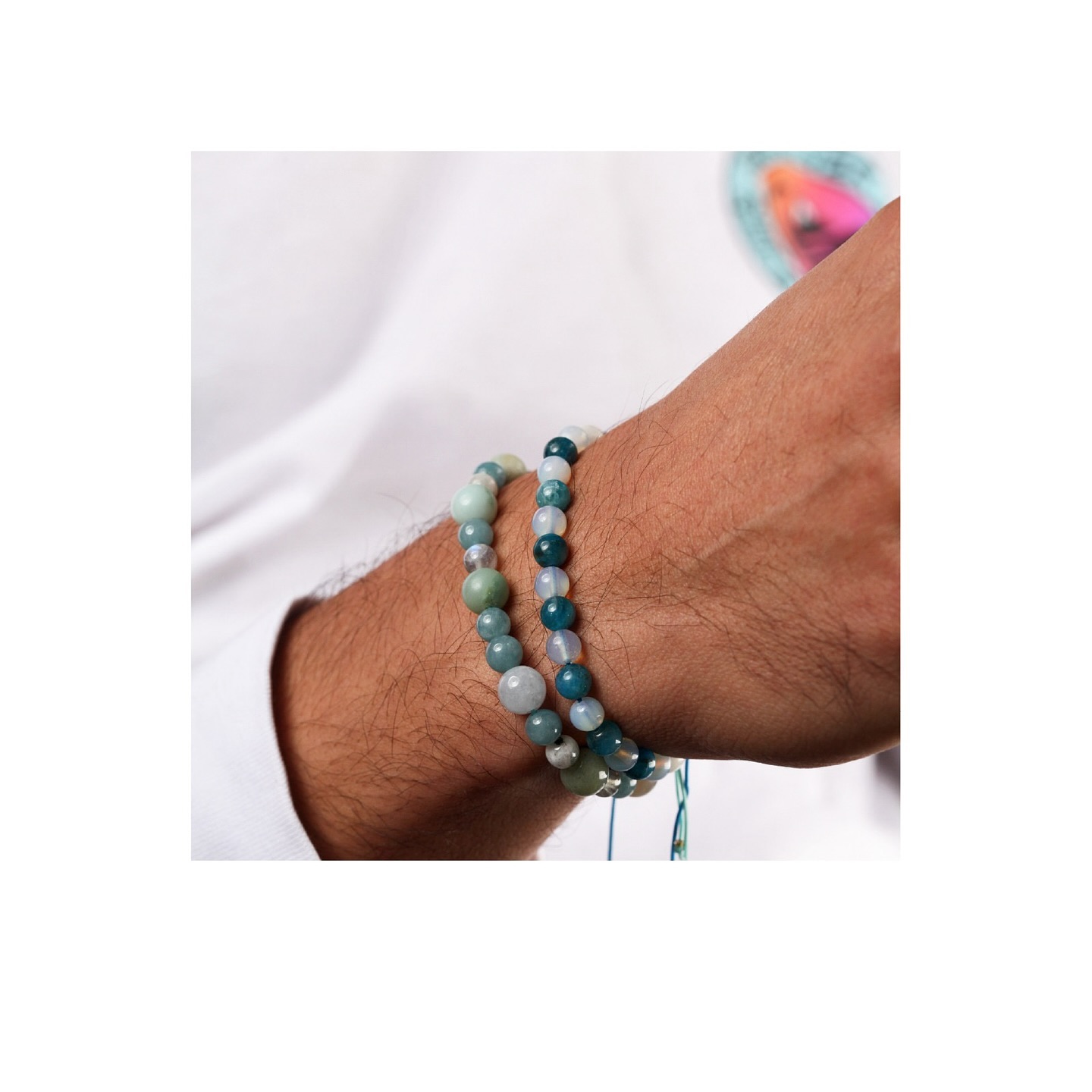 Sumotheia is not meant only for 🦄girls. Many of designs as absolute👱🏼/👱🏼♀️unisex pieces. As for example all of the chakra bracelets. Just depends with what you combine it and what is your style for today. Take a look on all of them in story highlight and in upcoming days I will also add for refreshment gallery post including all of them. ✨