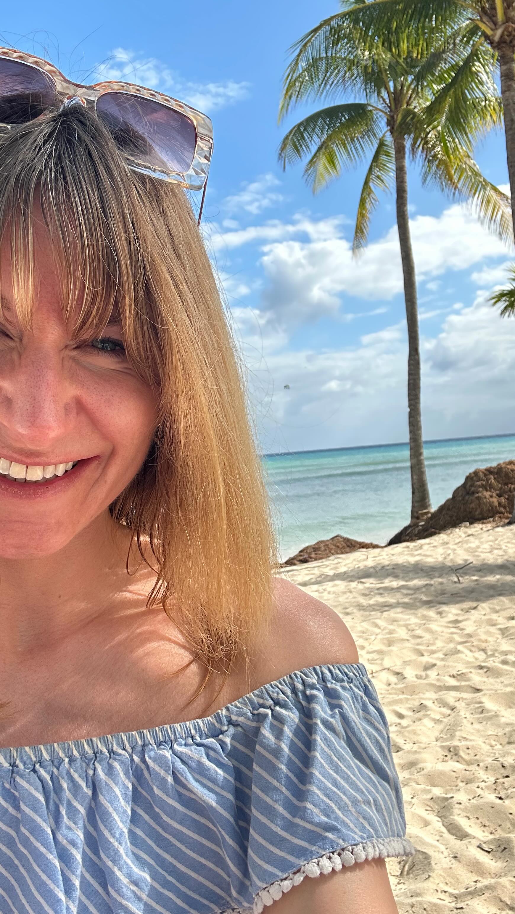 MEXICO 🇲🇽 💃☀️
With the grey skies of January I decided to take a spontaneous trip to Mexico, a chance to reset and relax and the perfect way to start 2026.
I think it SO important that we spend time with ourselves and enjoy it. When at home and working most of my days are spent talking and singing so I love nothing more than a bit of solitude, calm and peace, just heaven!!
Mexico and @grandrivieraprincess you had my heart! An absolute haven of beauty, joy and tranquility and I just love how the locals say ‘Ola Lady’, this always made me smile.
Sarah x
.
.
.
.
.
.
#sarahjonesjazz #jazzsinger #mexico #grandprincess #solitude
PS: @mattcookecoach @corisandecooke your book was the perfect holiday treat!!! Thank you 🙏 ✨