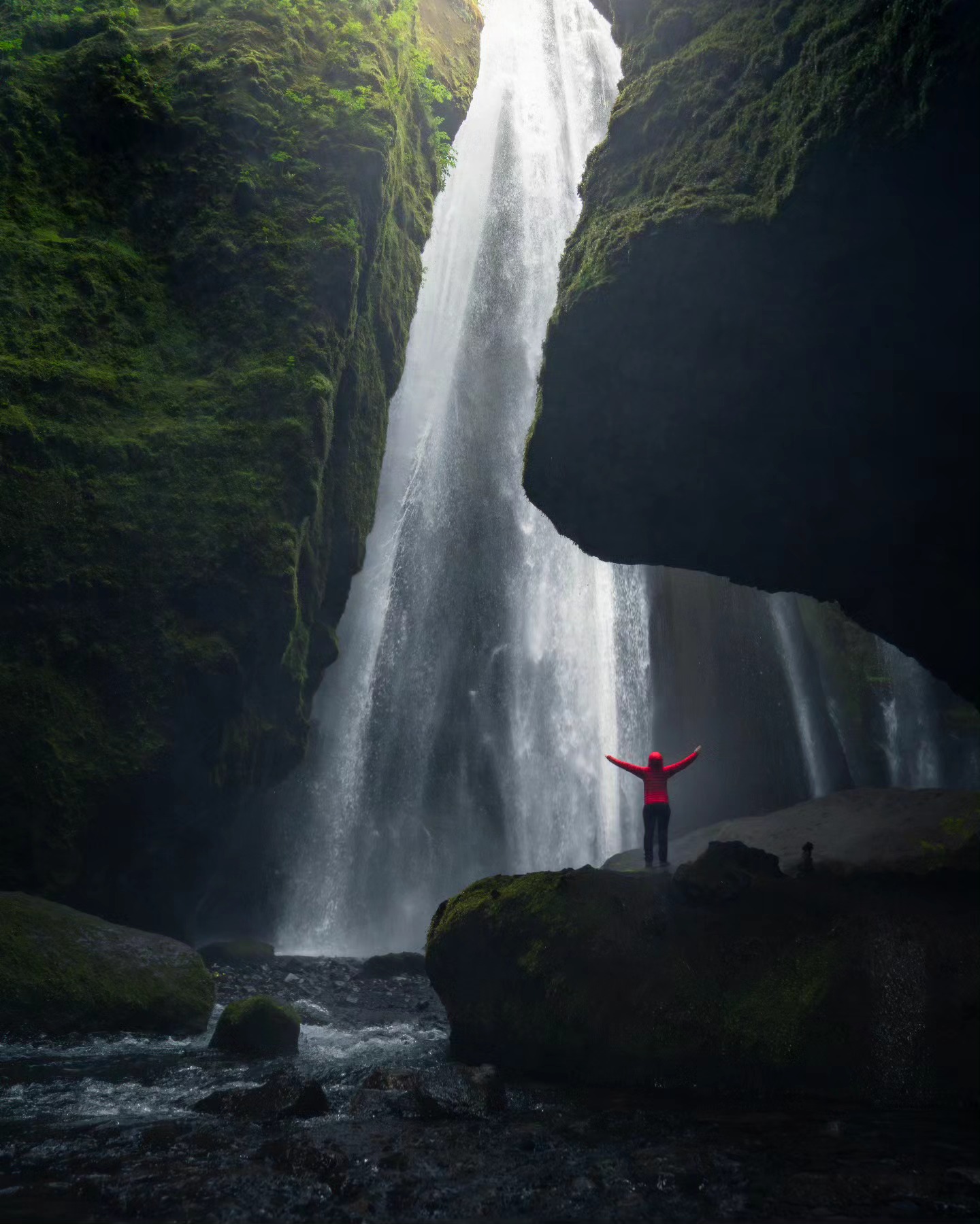 Iceland 2023 - Glúfrabúi Waterfall
#magicofnature #iceland #waterfalls #glúfrabúi #amazing #greatspot #watersplash #beautifuldestinations @fadah920 📸
