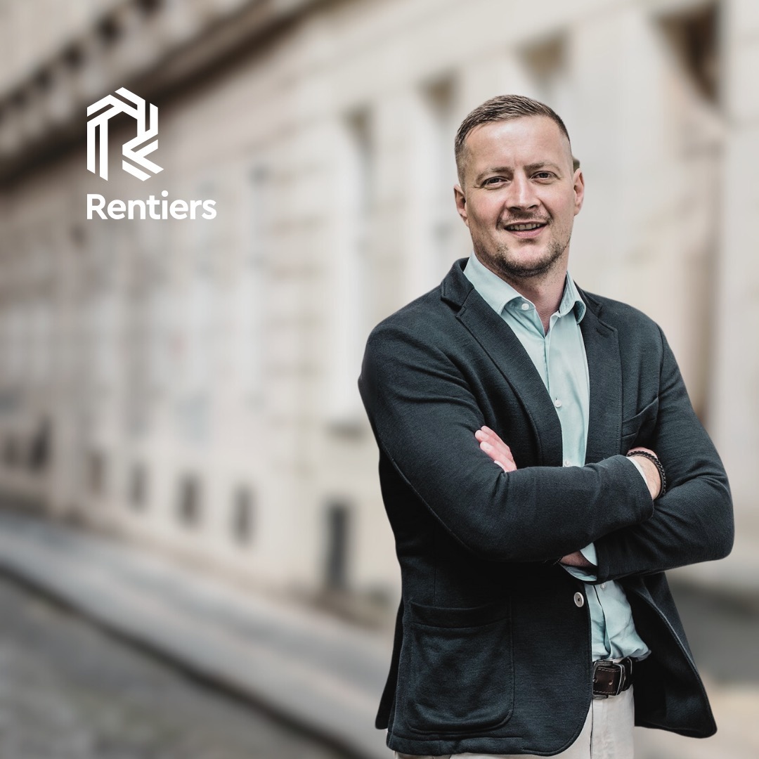 🤝 Spolupracujeme s Rentiers!
Pro prodej moderních řadových domů v Rezidenci Barchovická jsme navázali spolupráci s renomovanou realitní kanceláří Rentiers. 🏡
📞 Pro více informací nebo domluvu prohlídky kontaktujte:
Jarda Bečka
📱 +420 777 007 284
📧 jb@rentiers.cz
🎯 Váš nový domov v klidné lokalitě s moderním vybavením čeká právě na vás!
#RezidenceBarchovická #Rentiers #NovýDomov #ProdejNemovitostí #ModerníBydlení