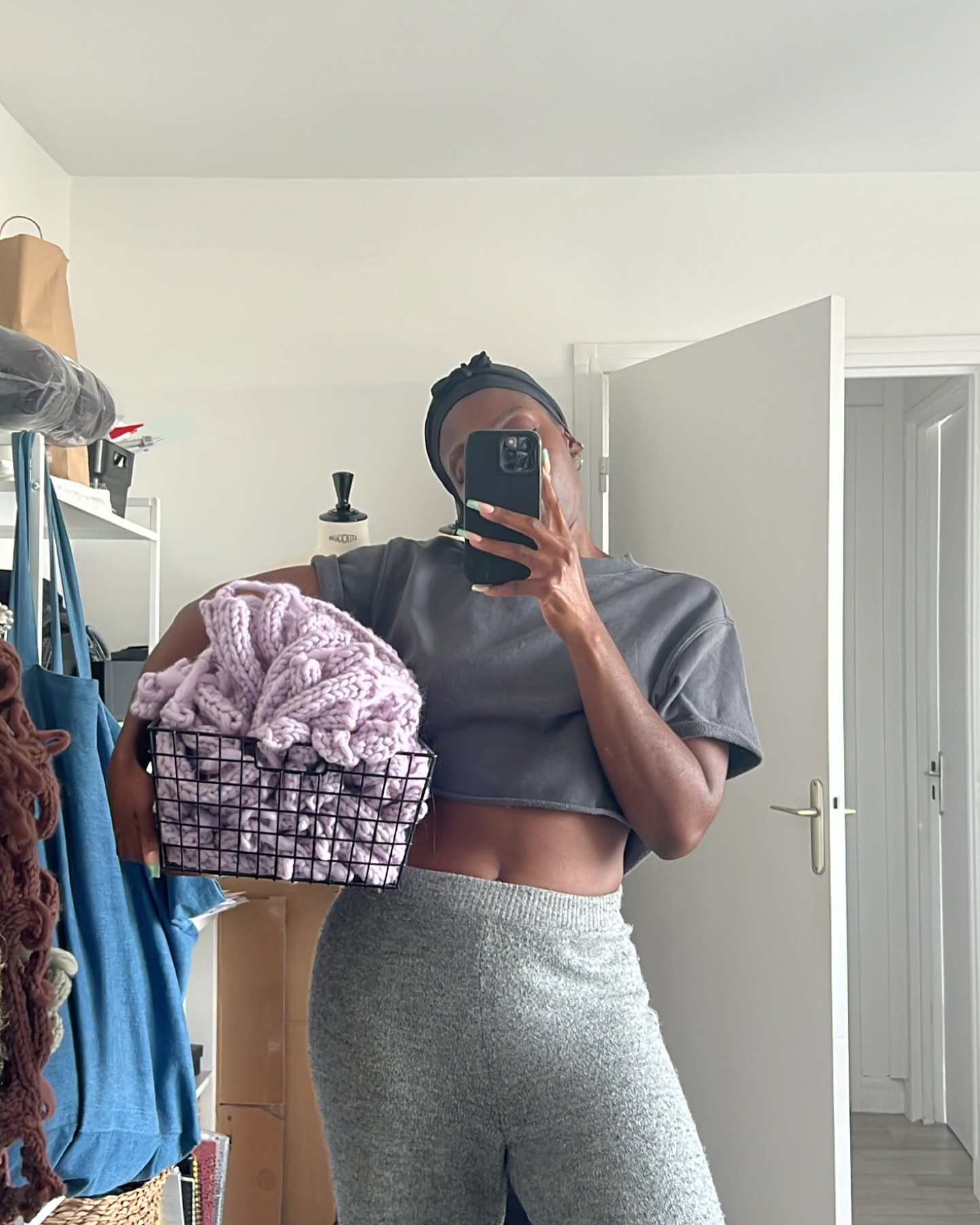 VIBES 💜
#Thenewelisabeth#Mode#Handmade#wool#brand#color#creativewoman#entrepreneurship#fashion#tricot#madebyme#clothes#design#unique#unisex#nude#feelfree#fashiondesigner#fabrics#luxe#fashionschool#createurmaille#Ambition#dreamer#hardworker#destructurer#Energy#madewithlove#tobecontinued#doitspecial