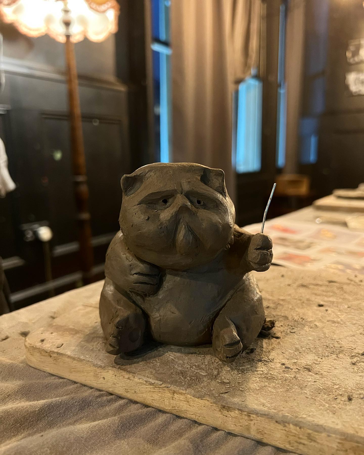 Are you ready for our next clay sessions tomorrow evening? We kick off at 7:30 pm sharp! Get your last tickets through link in bio
Incense stick holder made by @al.yasid.arte on one of our workshops
