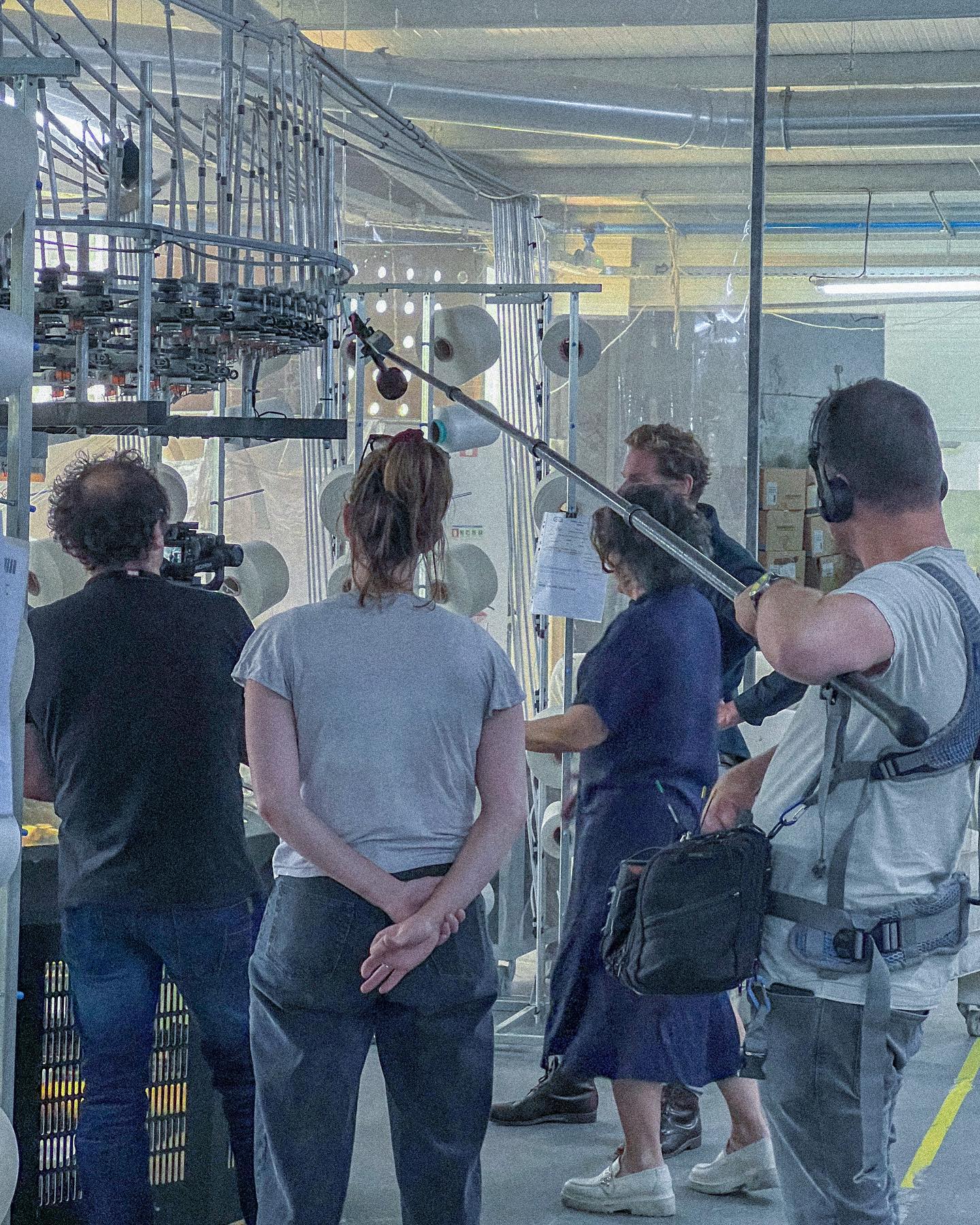 Documentary about the Importance of 100% European Product
Regex participated in a Dutch TV documentary that aims to publicise consumers of 100% European products.
In an economy increasingly dependent on the Asian market it is necessary to emphasise that it is possible to produce articles, created from the ground up, on the European continent.
Regex has been developing together with its customers, high quality and reference products with these characteristics.
#textiles #europeantextiles #press #documentary #qualitycontrol #newdevelopment